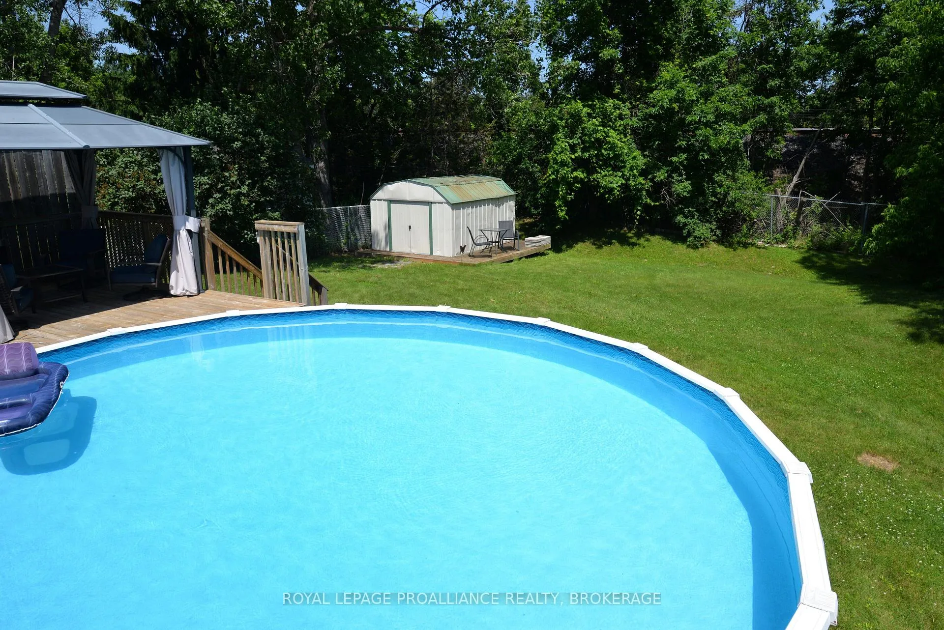 Photo 39 of 235 Amherst Drive, Loyalist, Amherstview — HOMEH