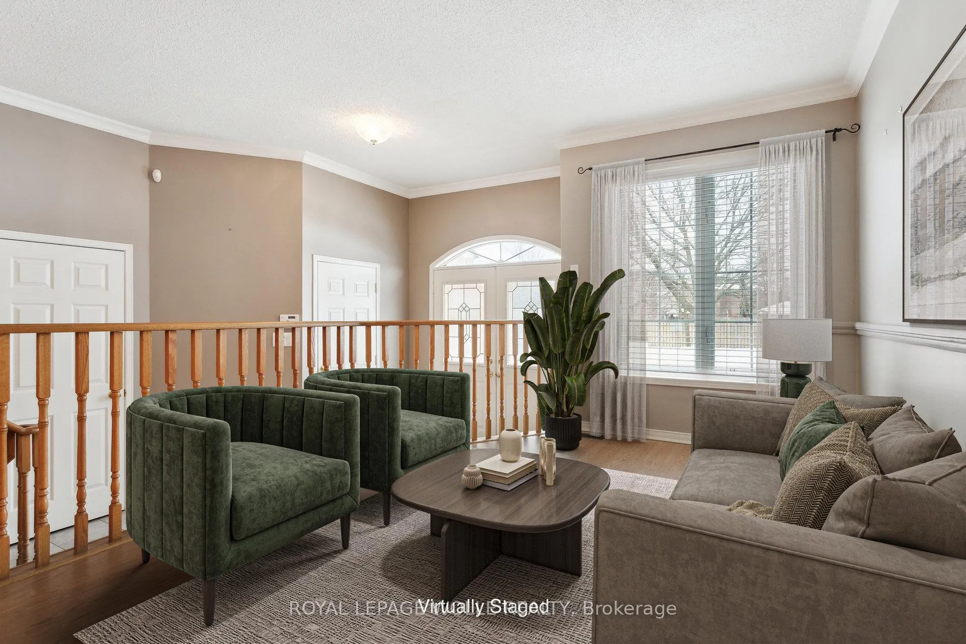 Photo 5 of 165 Cresthaven Road, Brampton, Snelgrove — HOMEH
