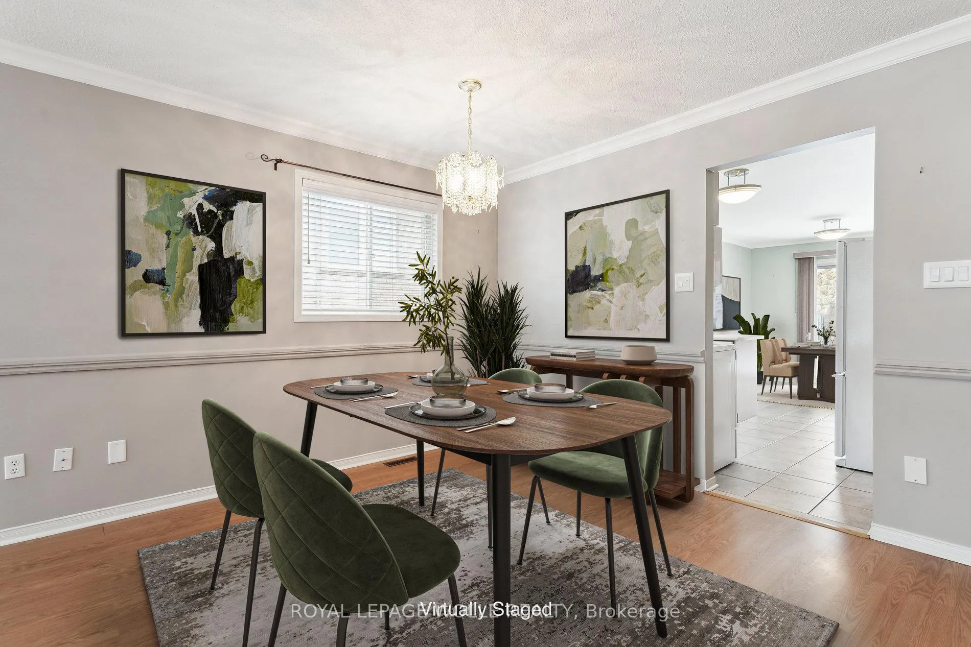 Photo 9 of 165 Cresthaven Road, Brampton, Snelgrove — HOMEH