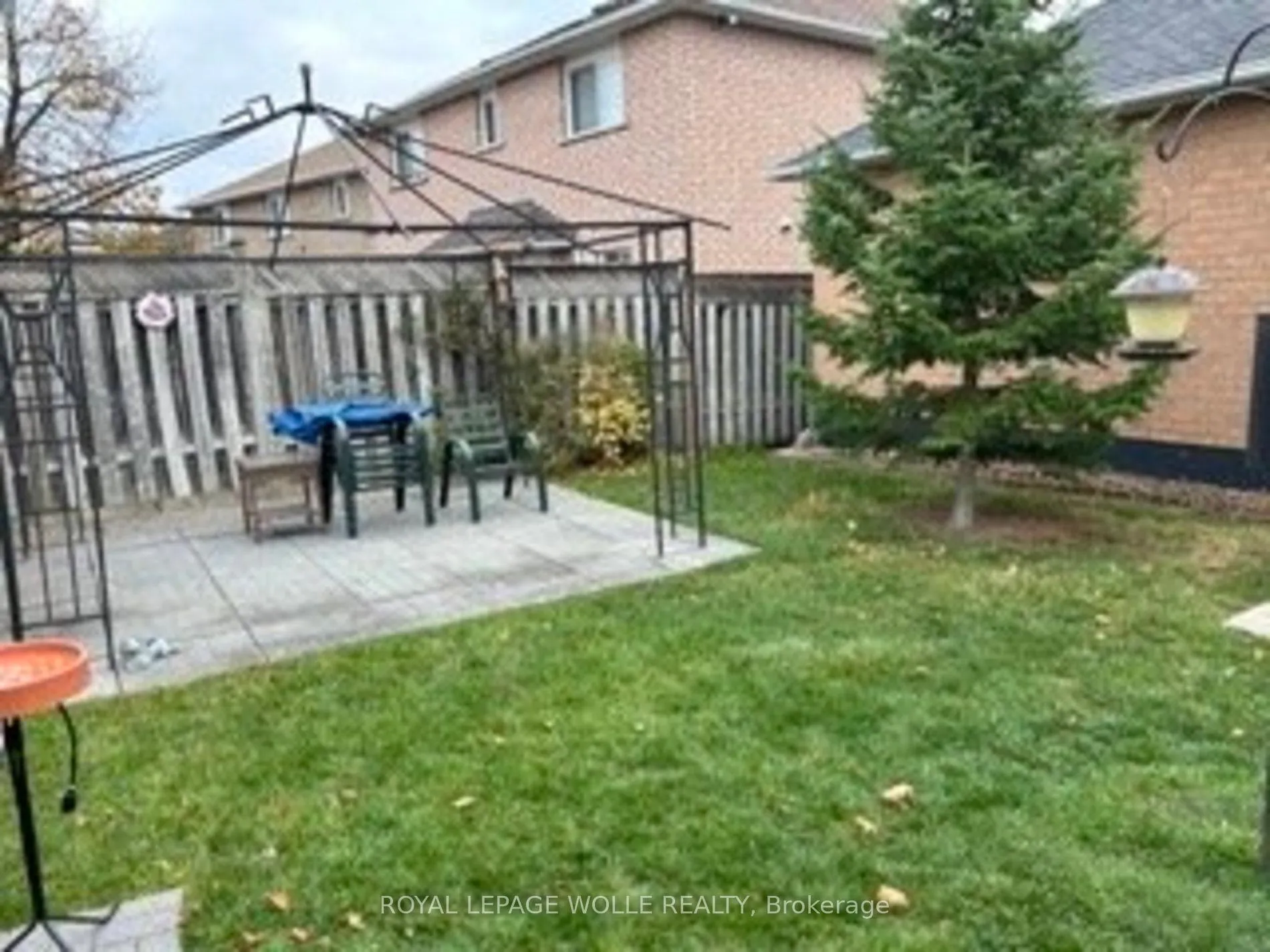 Photo 32 of 165 Cresthaven Road, Brampton, Snelgrove — HOMEH