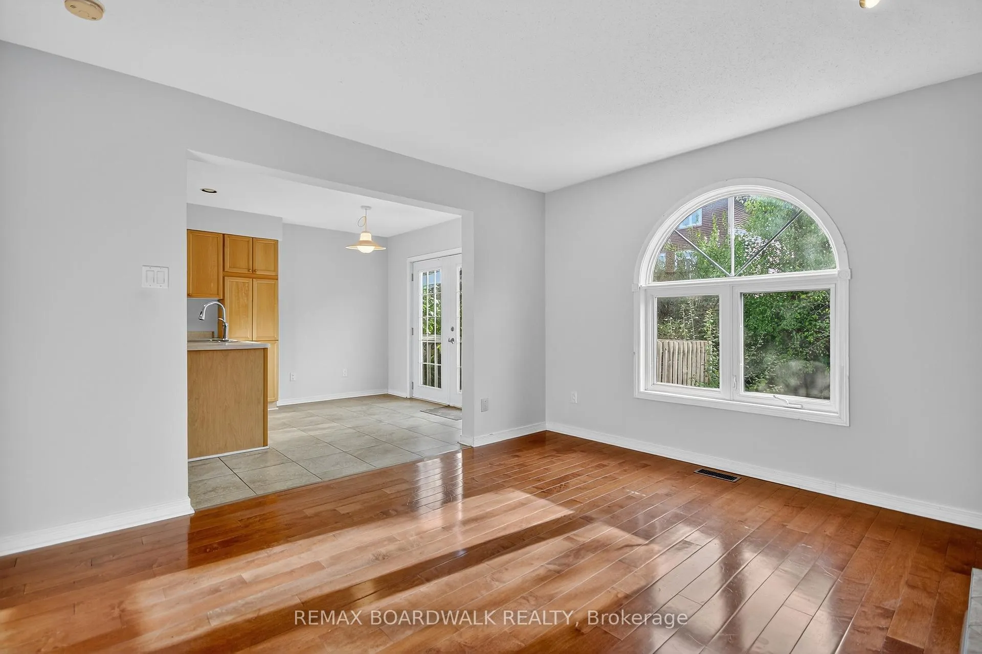 Photo 13 of 85 Alon Street, Ottawa, Stittsville (North) — HOMEH