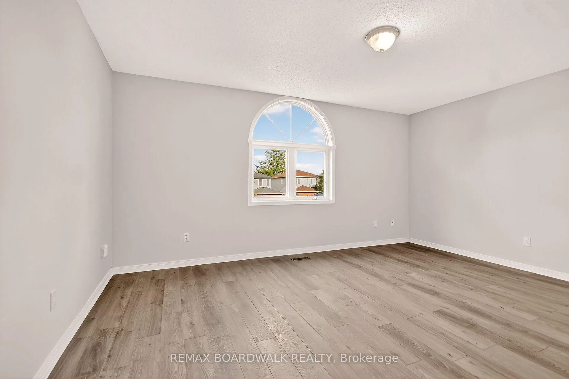 Photo 19 of 85 Alon Street, Ottawa, Stittsville (North) — HOMEH