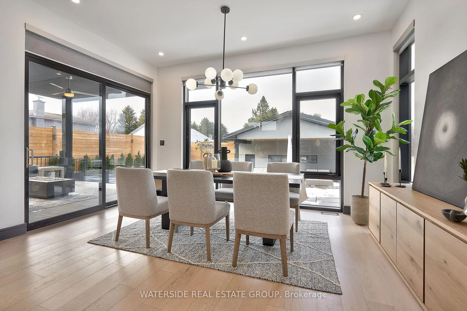 Photo 13 of 381 Concession 7 Road E, Hamilton, Waterdown — HOMEH