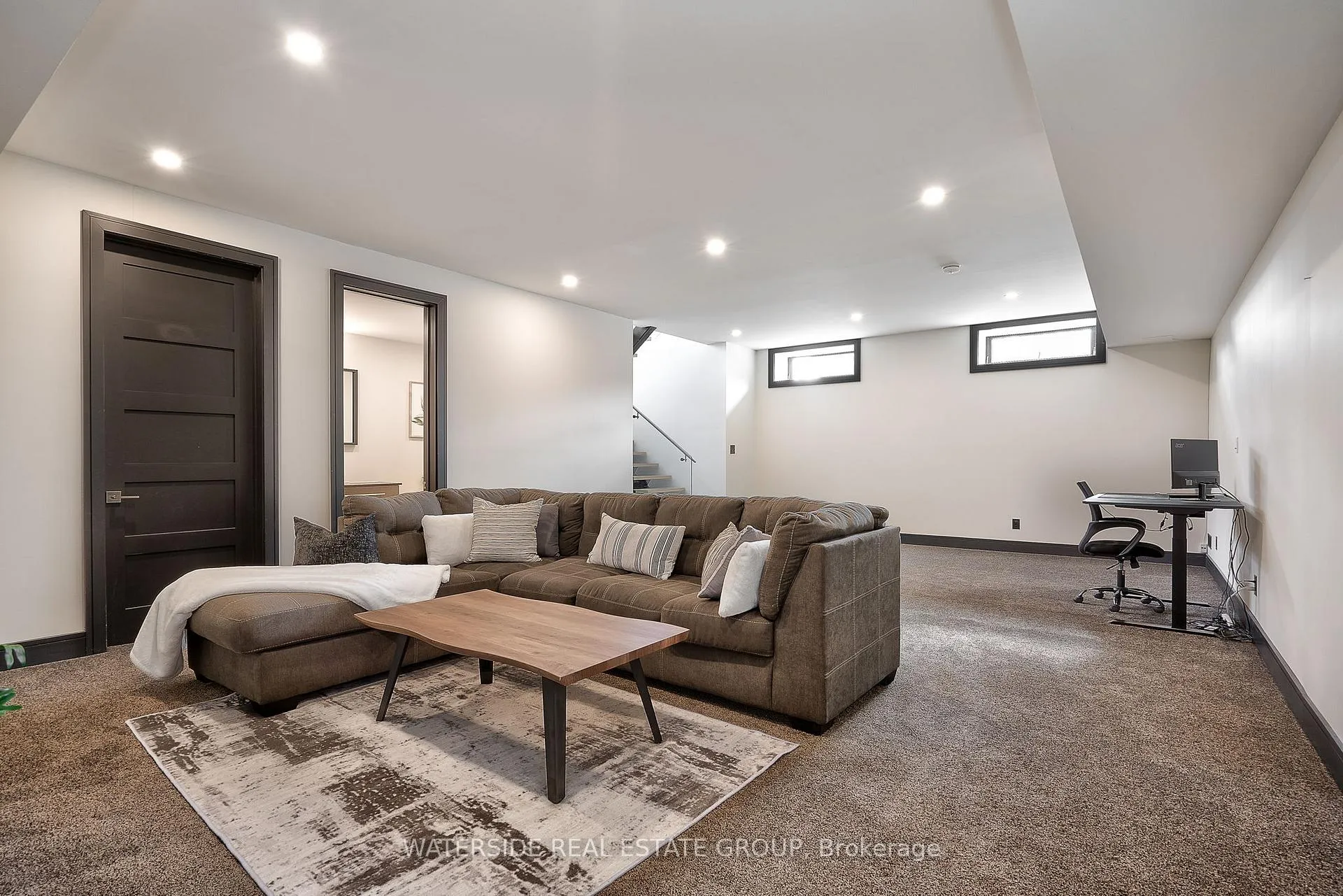 Photo 27 of 381 Concession 7 Road E, Hamilton, Waterdown — HOMEH