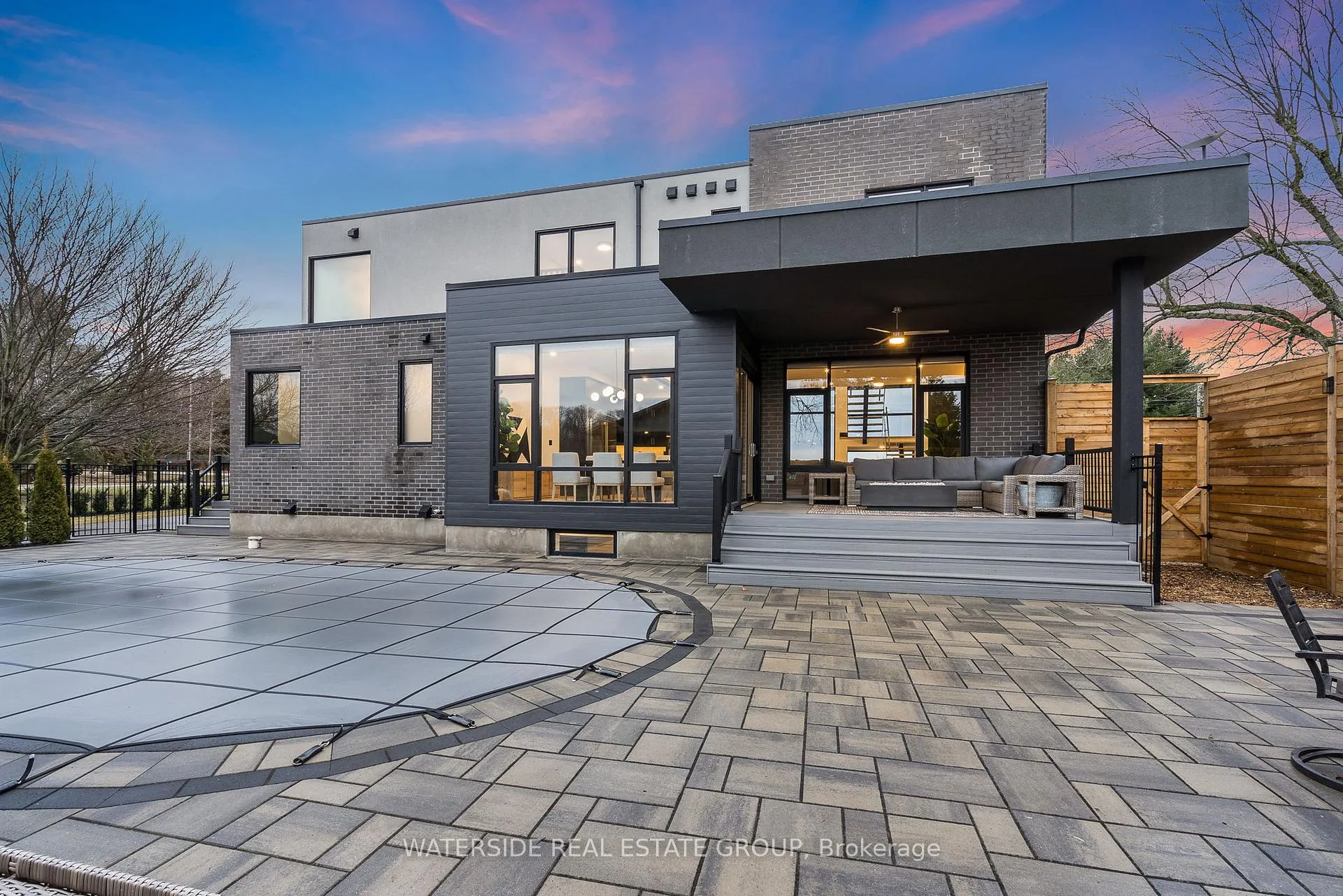 Photo 34 of 381 Concession 7 Road E, Hamilton, Waterdown — HOMEH
