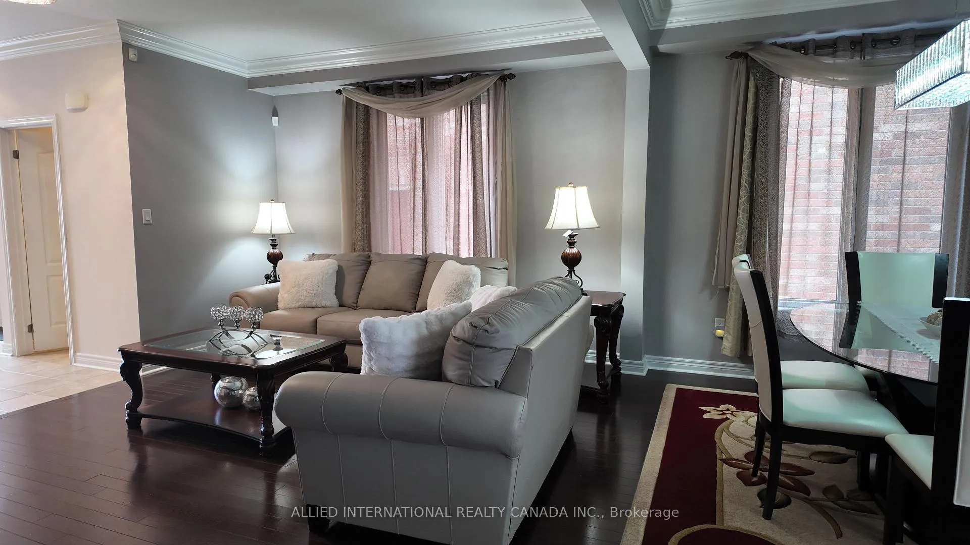 Photo 4 of 110 Apple Valley Way, Brampton, Bram East — HOMEH