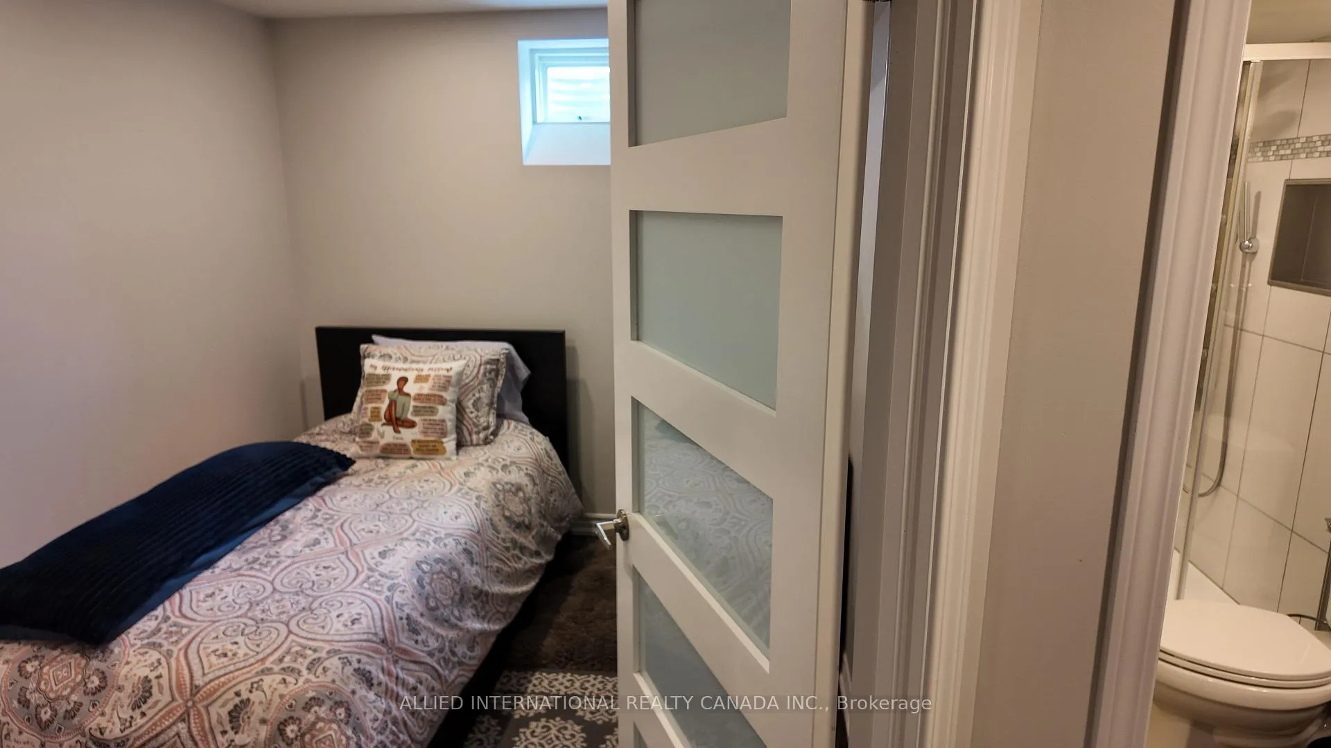 Photo 38 of 110 Apple Valley Way, Brampton, Bram East — HOMEH