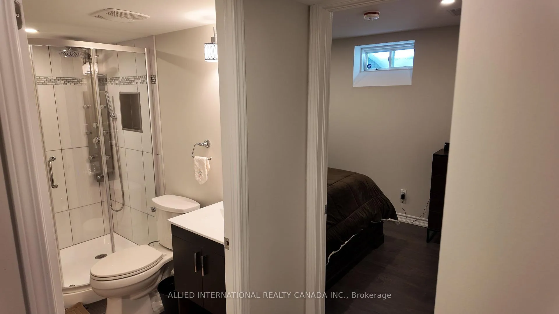 Photo 39 of 110 Apple Valley Way, Brampton, Bram East — HOMEH