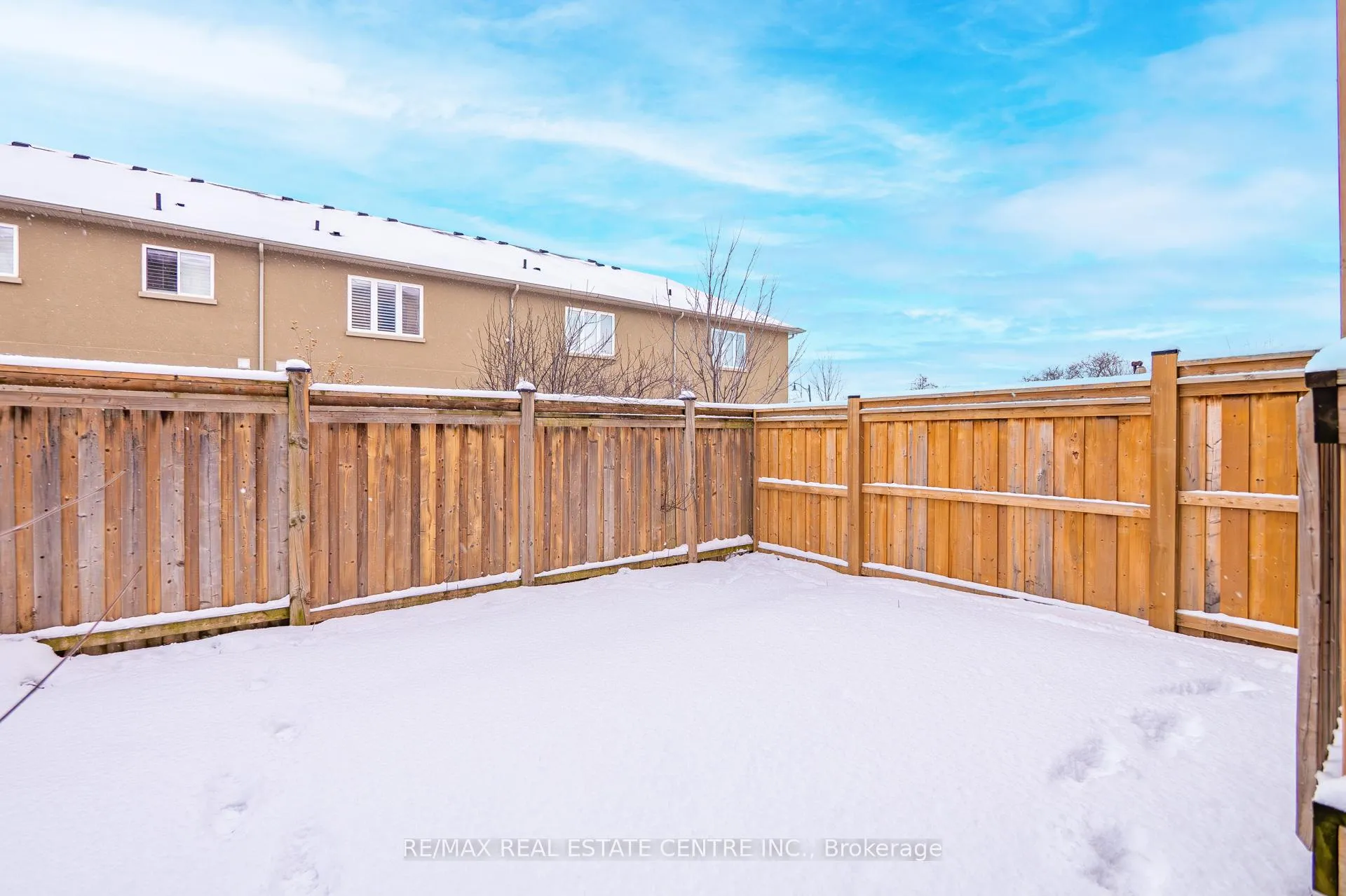 Photo 41 of 6 Borers Creek Circle S, Hamilton, Waterdown — HOMEH