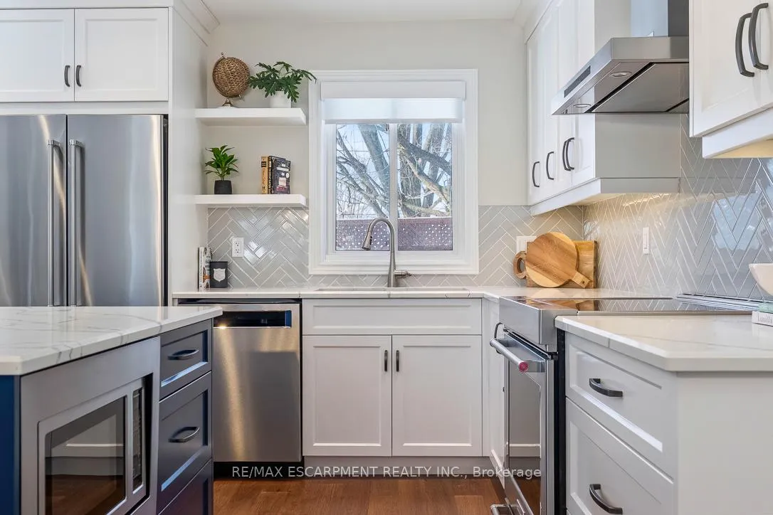 Photo 8 of 720 Mullin Way, Burlington, Appleby — HOMEH