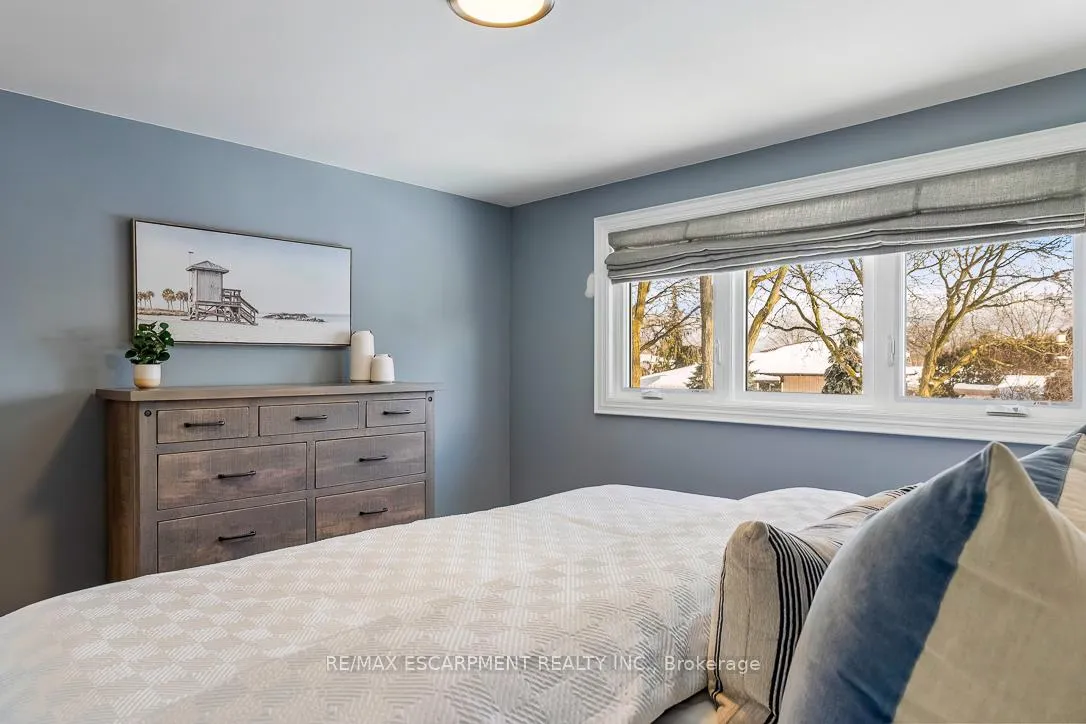 Photo 14 of 720 Mullin Way, Burlington, Appleby — HOMEH
