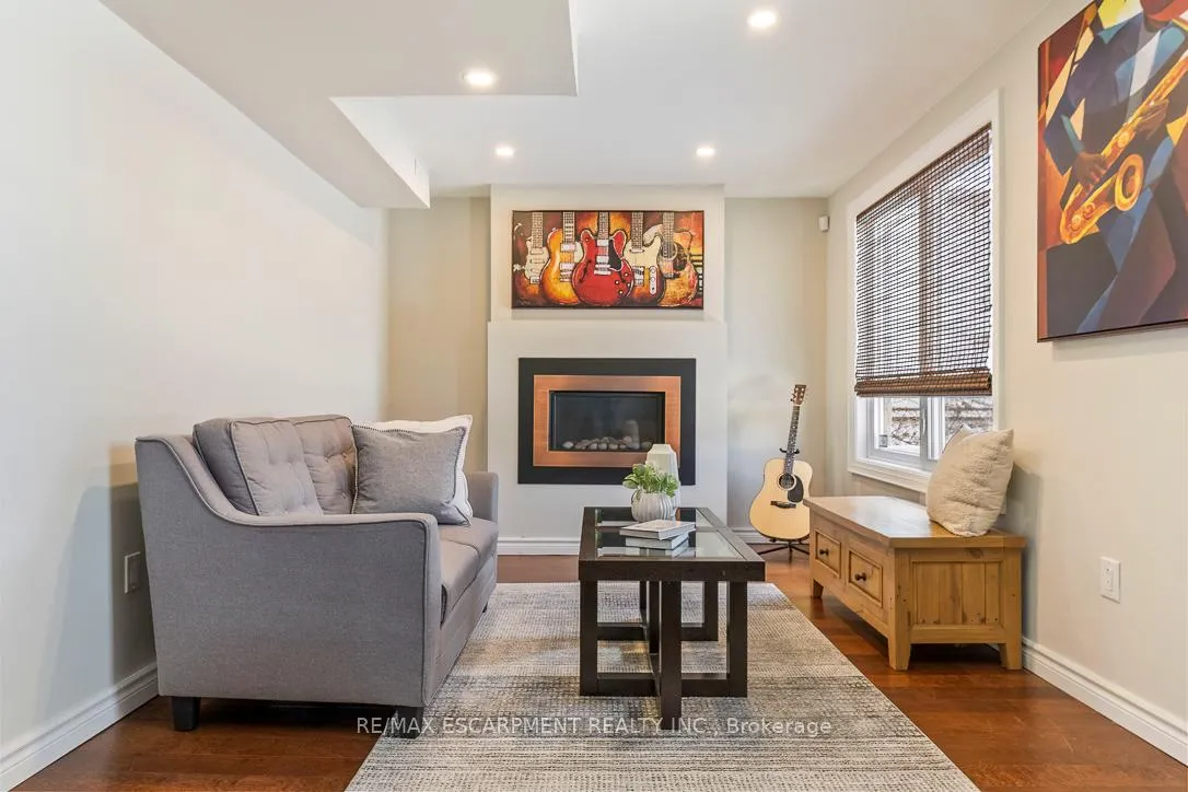 Photo 20 of 720 Mullin Way, Burlington, Appleby — HOMEH