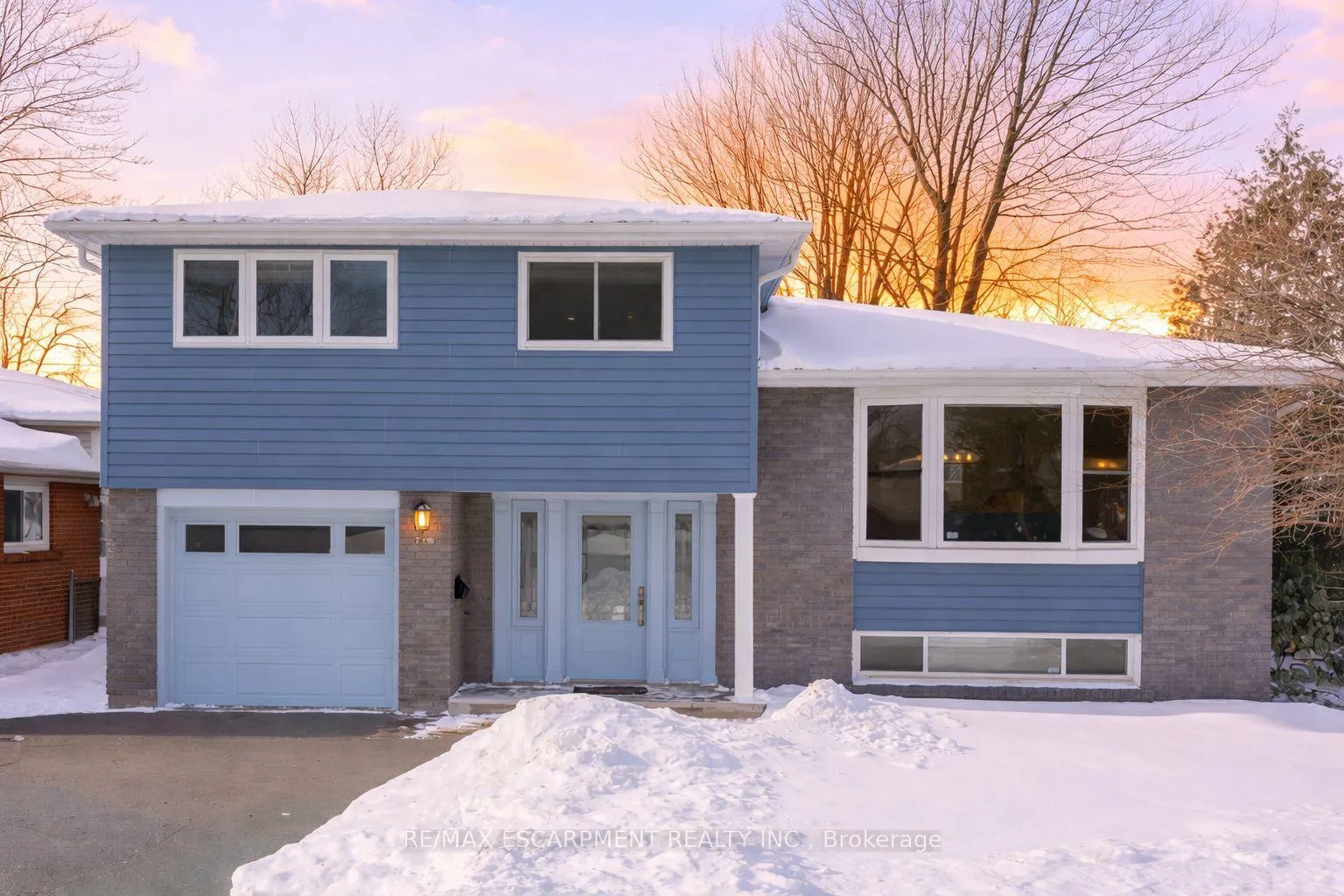 Photo 1 of 720 Mullin Way, Burlington, Appleby — HOMEH
