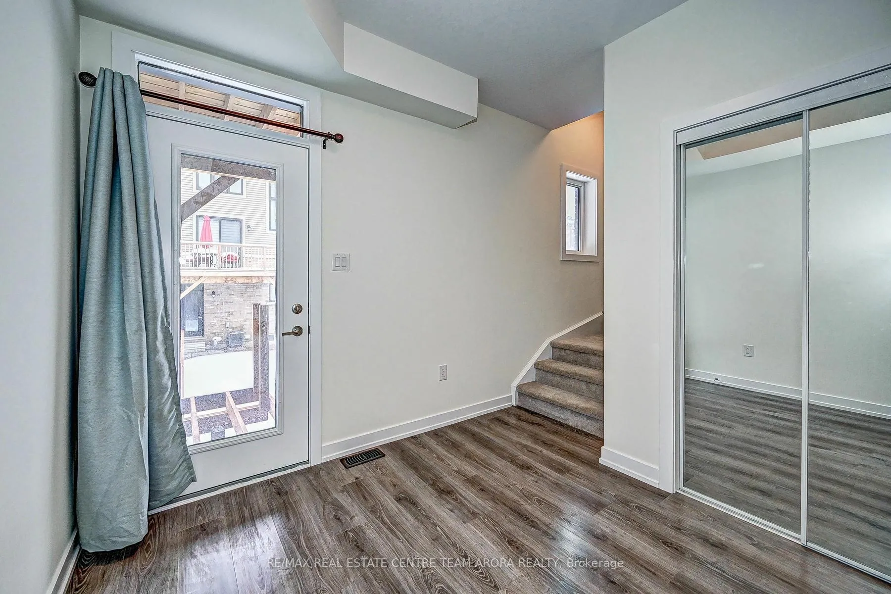 Photo 7 of Unit 11, 10 Birmingham Drive, Cambridge — HOMEH