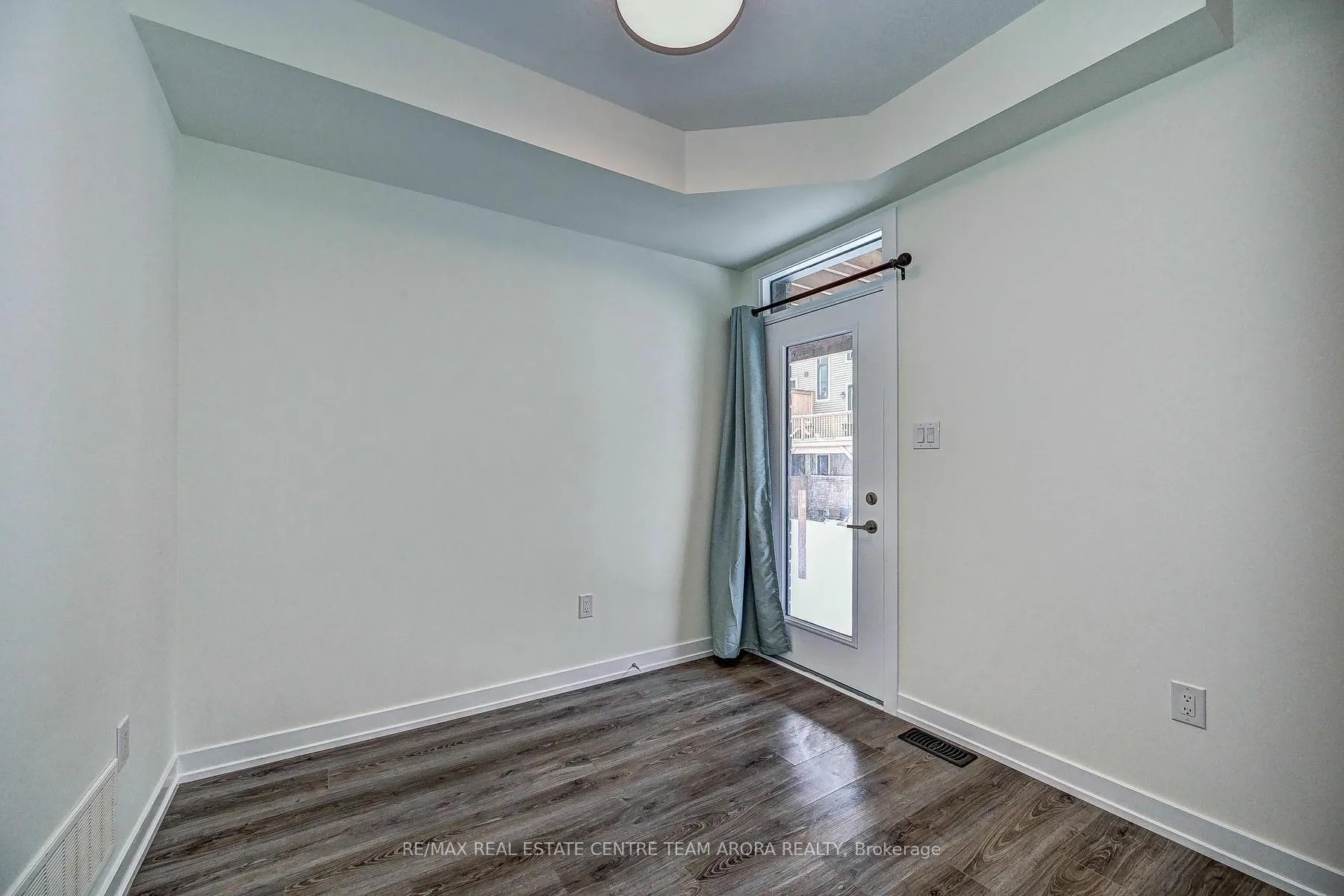 Photo 8 of Unit 11, 10 Birmingham Drive, Cambridge — HOMEH