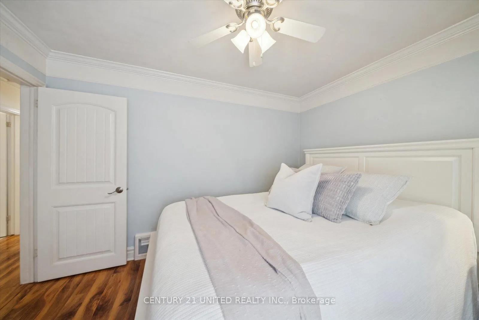 Photo 17 of 420 Mckellar Street, Peterborough, Otonabee Ward 1 — HOMEH