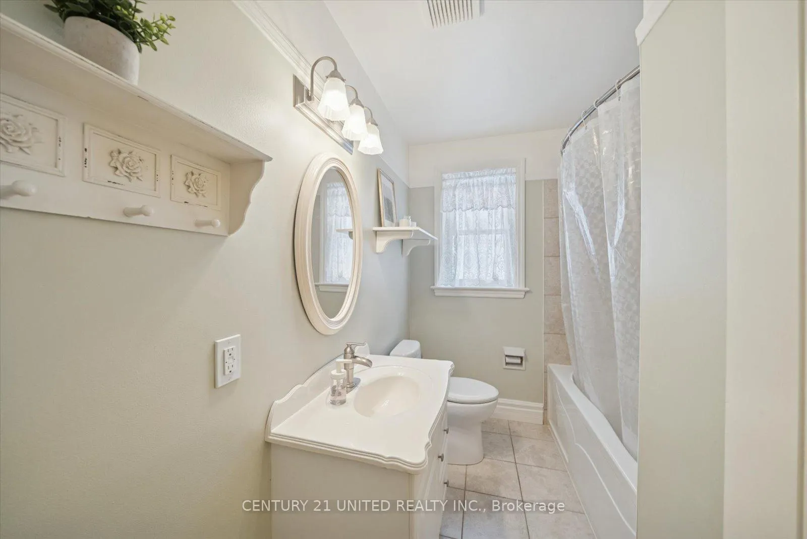 Photo 20 of 420 Mckellar Street, Peterborough, Otonabee Ward 1 — HOMEH