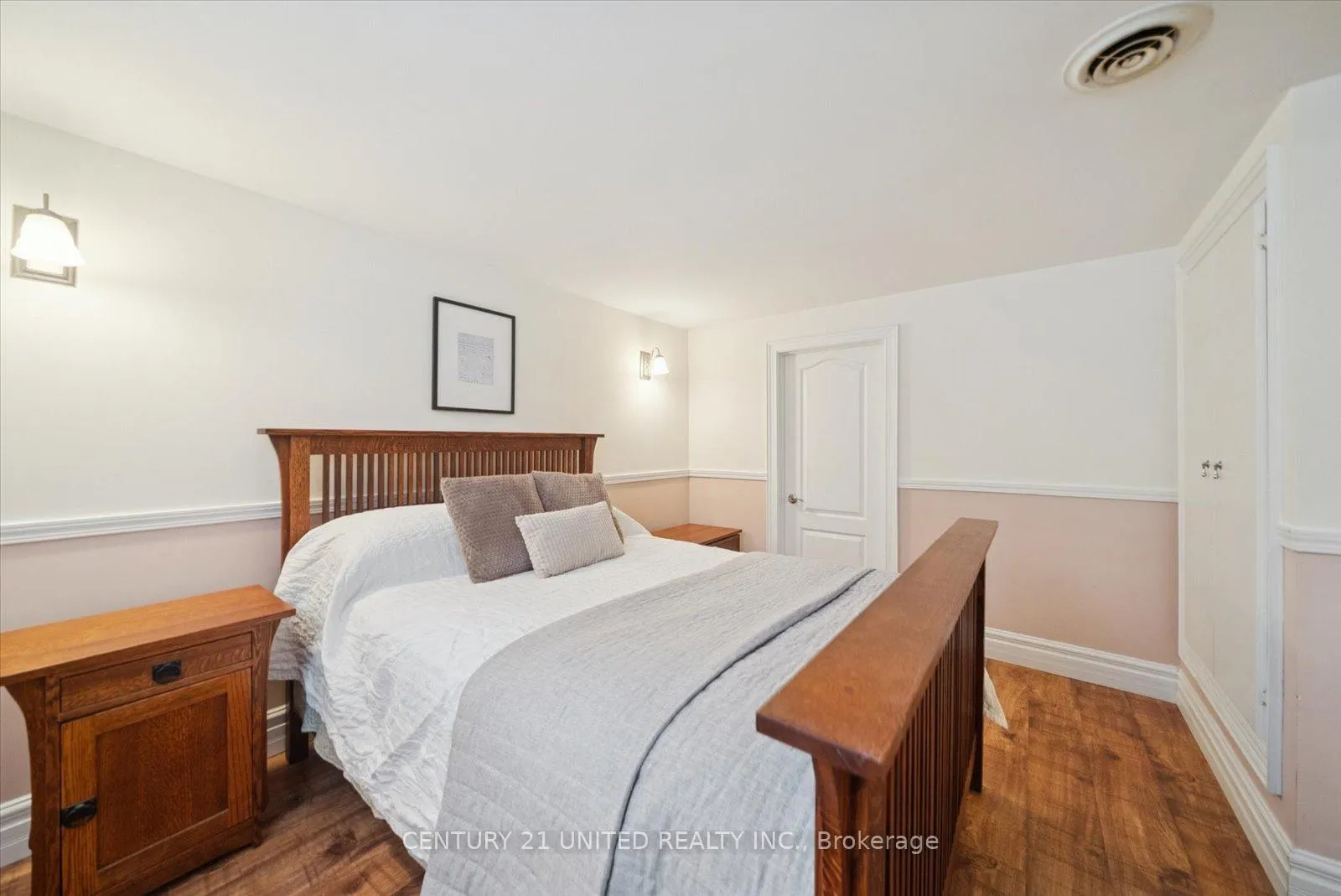 Photo 30 of 420 Mckellar Street, Peterborough, Otonabee Ward 1 — HOMEH