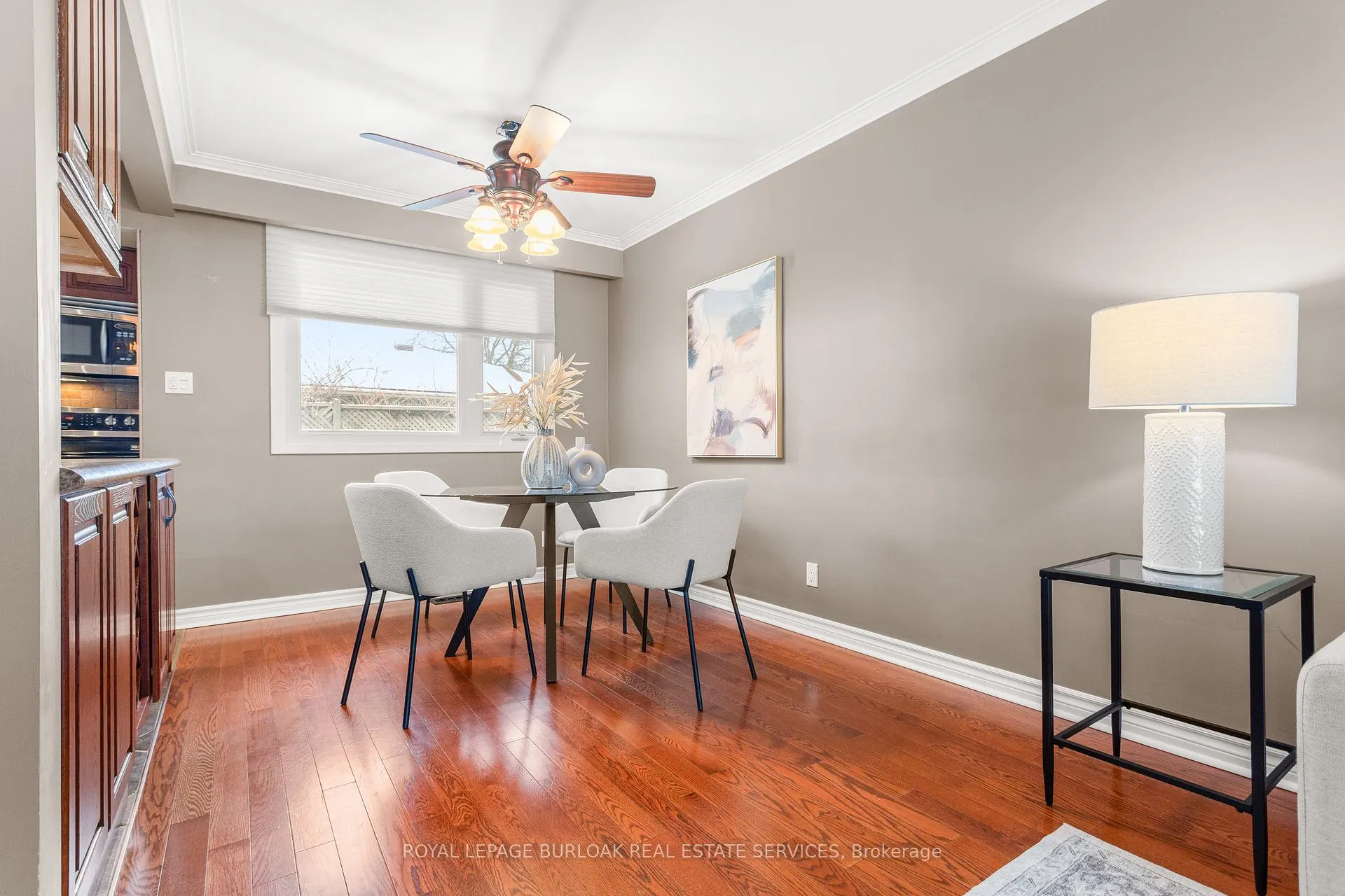Photo 11 of 581 Braemore Road, Burlington, Roseland — HOMEH