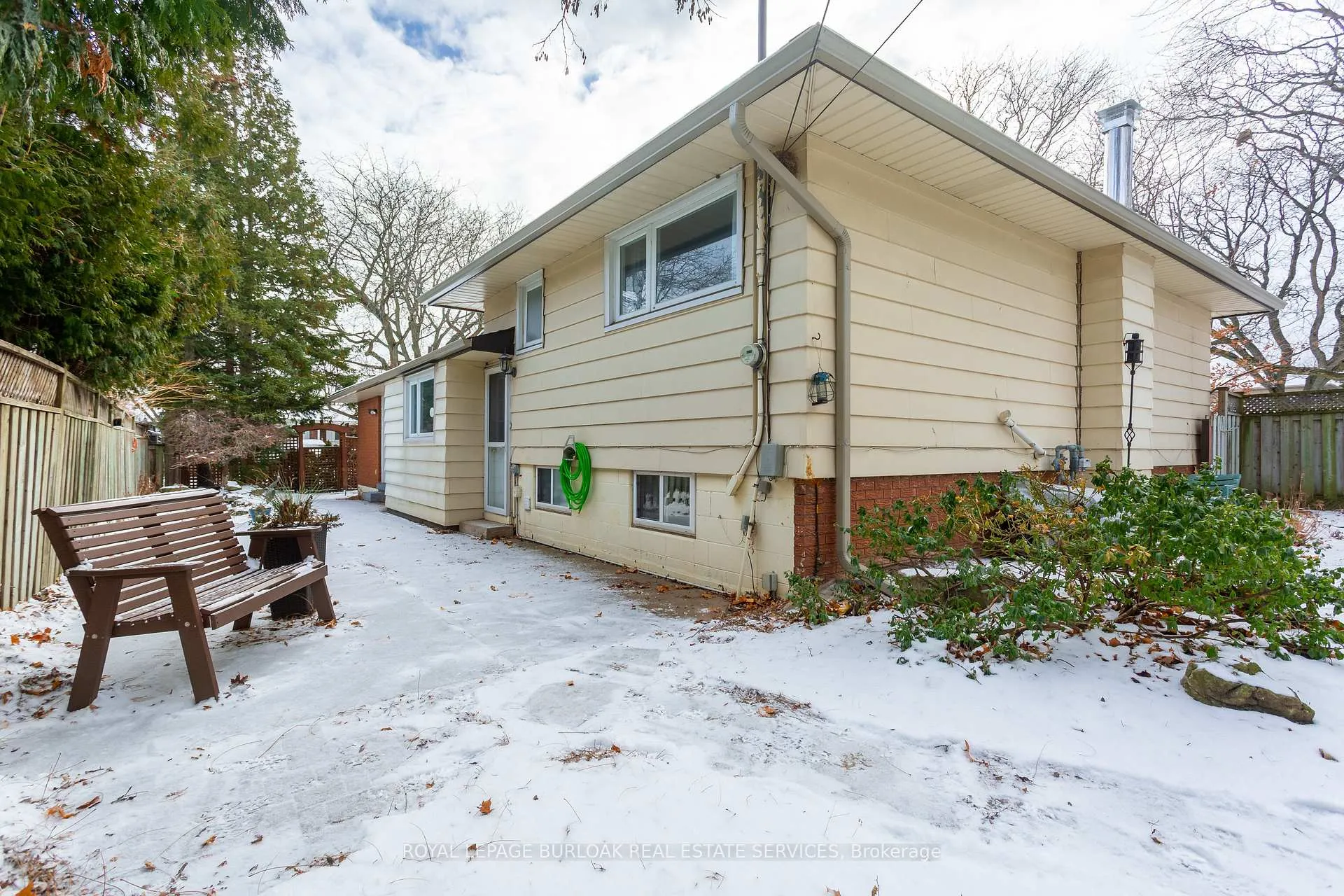 Photo 33 of 581 Braemore Road, Burlington, Roseland — HOMEH