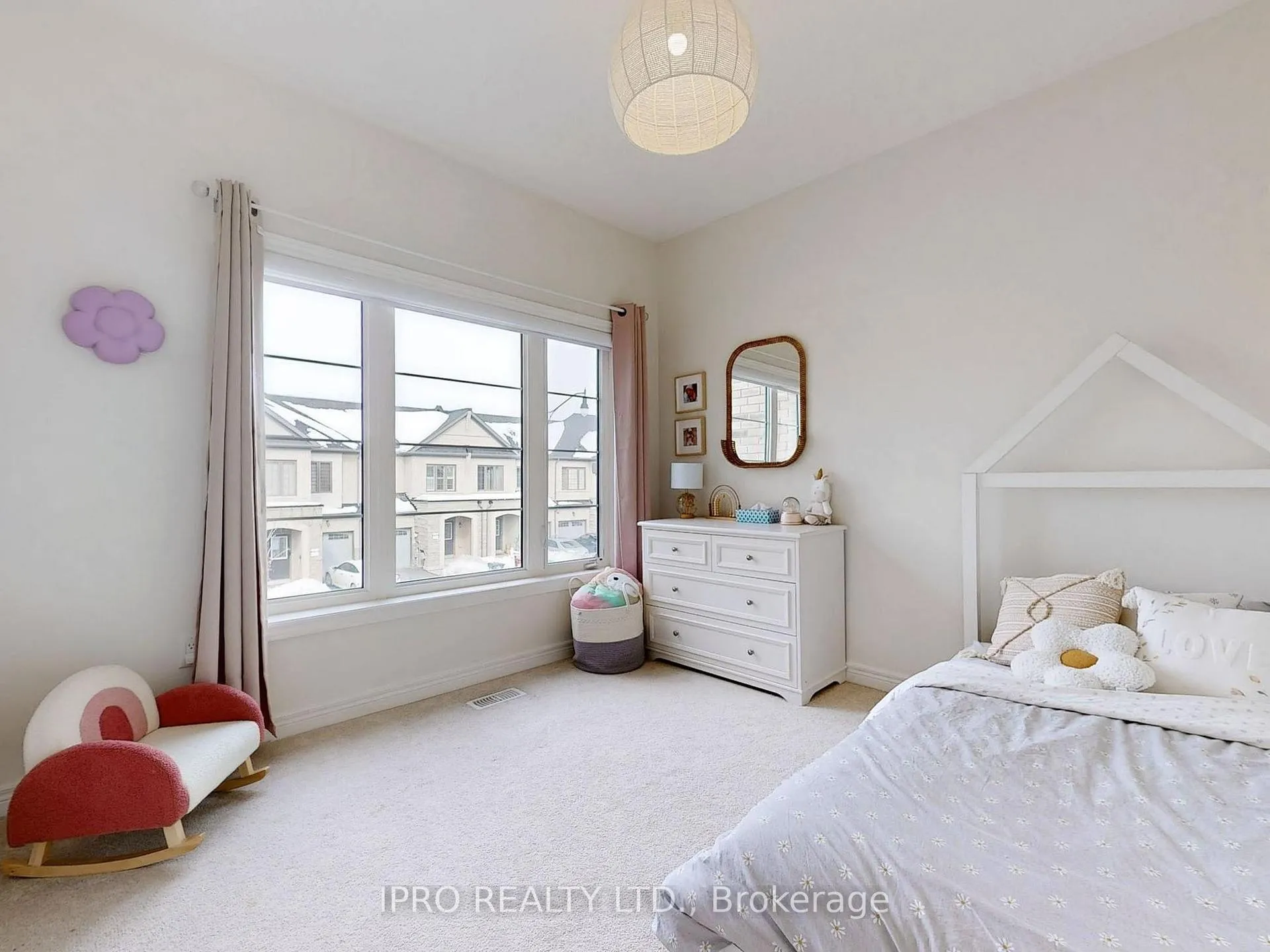 Photo 26 of 10 Adventura Road, Brampton, Northwest Brampton — HOMEH