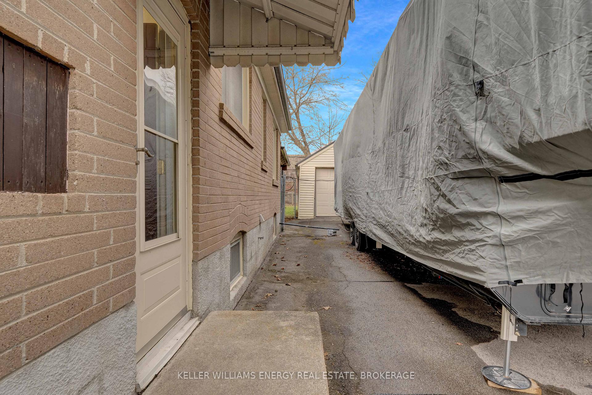 Photo 6 of 22 Craig Street, Belleville, Belleville Ward — HOMEH