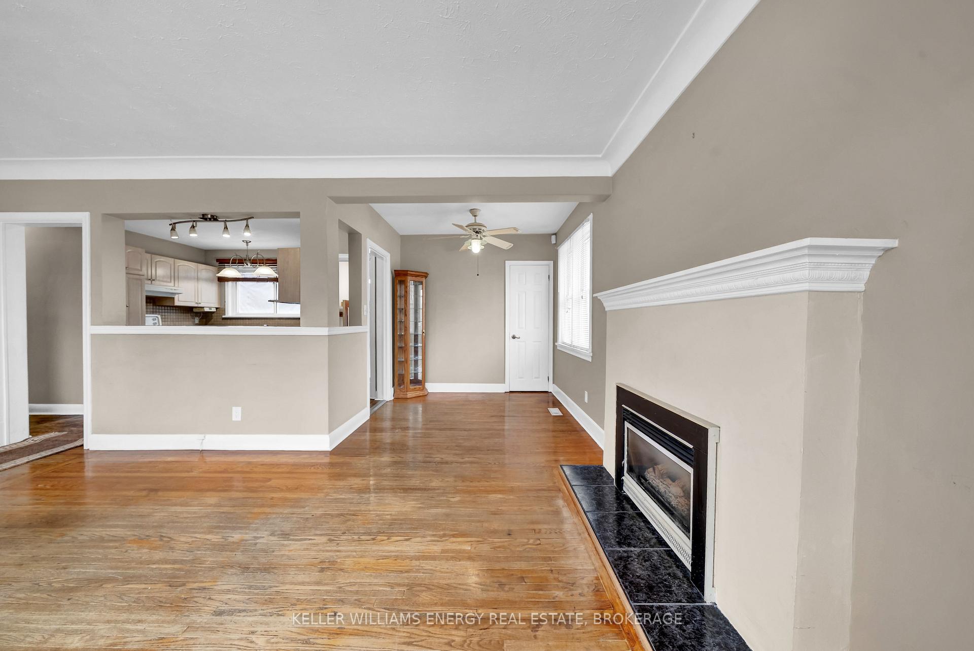 Photo 11 of 22 Craig Street, Belleville, Belleville Ward — HOMEH