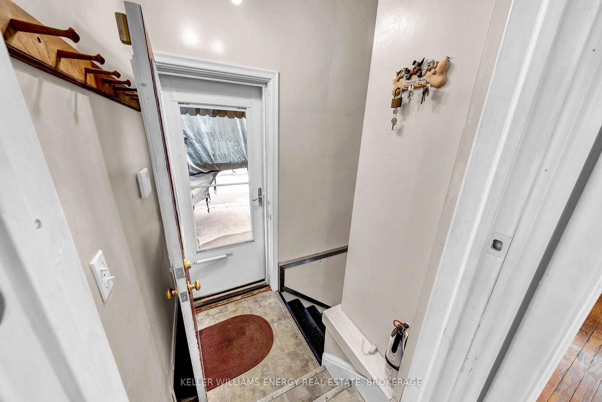 Photo 25 of 22 Craig Street, Belleville, Belleville Ward — HOMEH