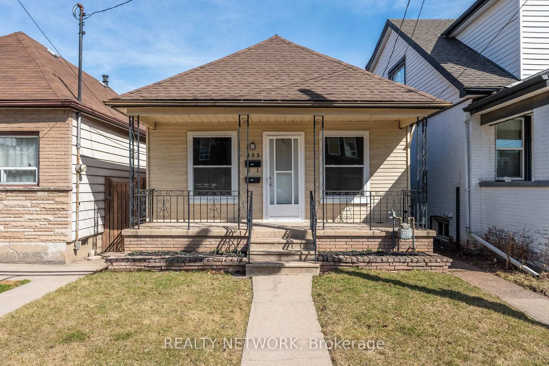 Photo 1 of 189 Britannia Avenue, Hamilton, Crown Point — HOMEH
