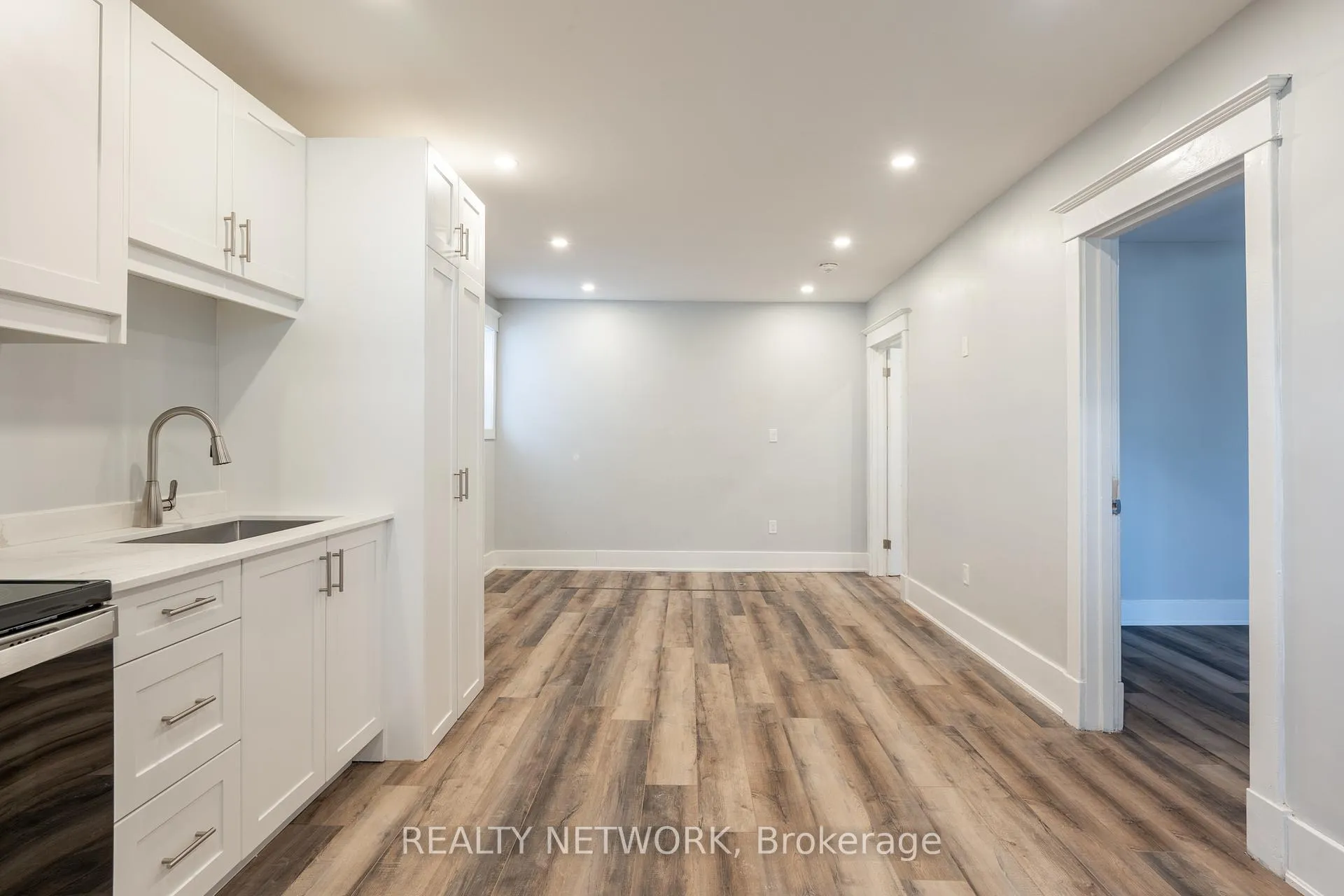 Photo 25 of 189 Britannia Avenue, Hamilton, Crown Point — HOMEH