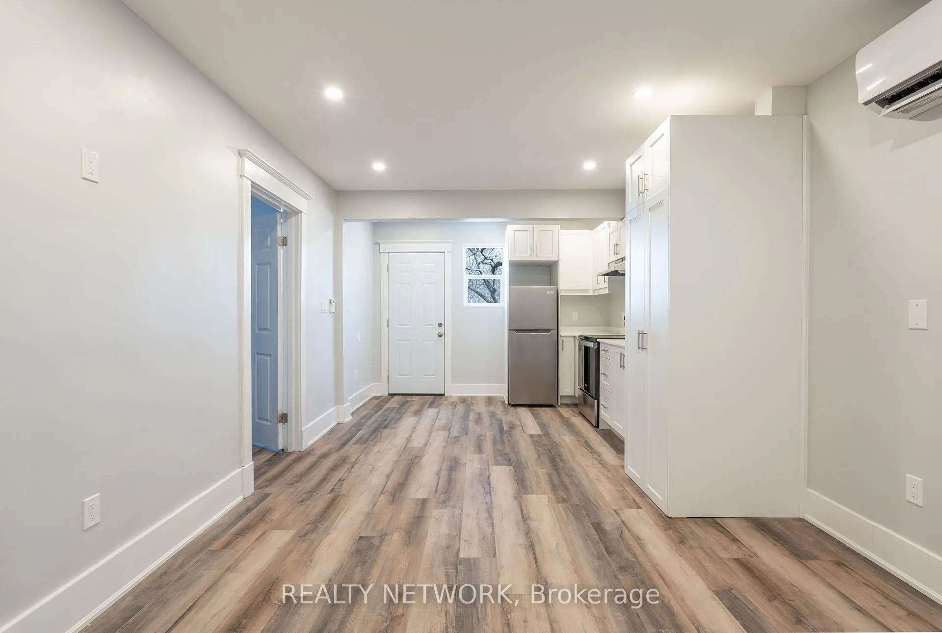 Photo 27 of 189 Britannia Avenue, Hamilton, Crown Point — HOMEH