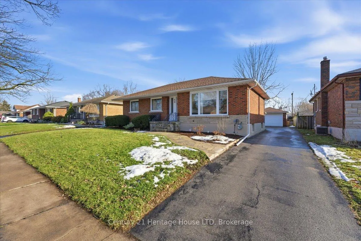 Photo 2 of 50 Barron Street, Welland, Prince Charles — HOMEH