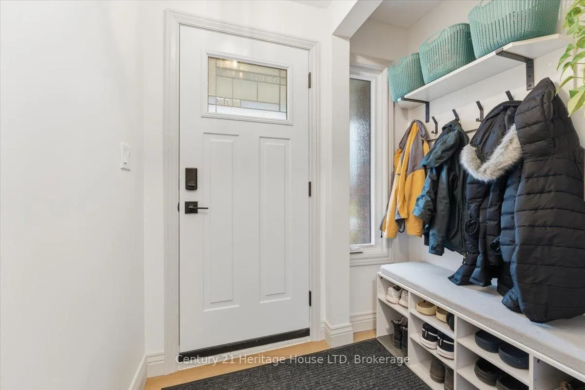 Photo 8 of 50 Barron Street, Welland, Prince Charles — HOMEH