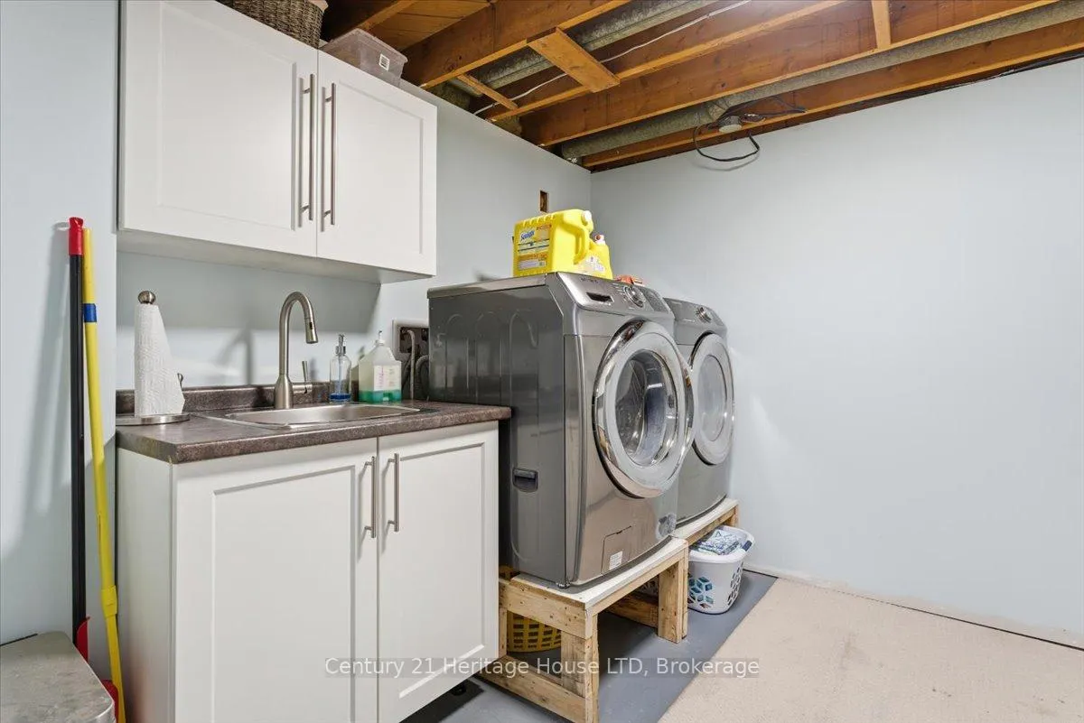 Photo 30 of 50 Barron Street, Welland, Prince Charles — HOMEH