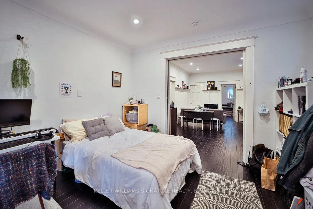 Photo 13 of 8 Nightingale Street, Hamilton, Landsdale — HOMEH