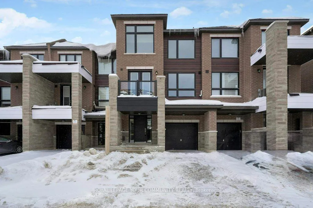 Photo 2 of 21 Red Maple Lane, Barrie, Innis-Shore — HOMEH