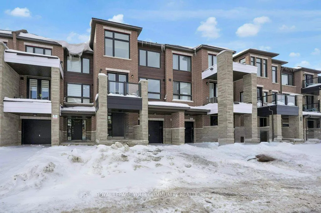 Photo 5 of 21 Red Maple Lane, Barrie, Innis-Shore — HOMEH