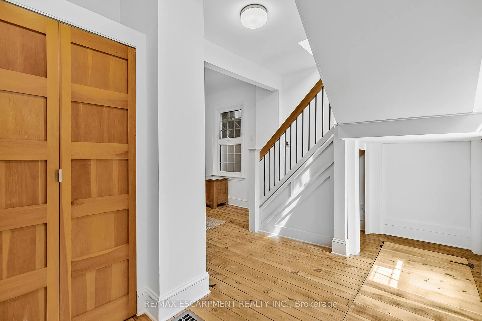 Photo 10 of 20 Tuckett Street, Hamilton, Kirkendall — HOMEH