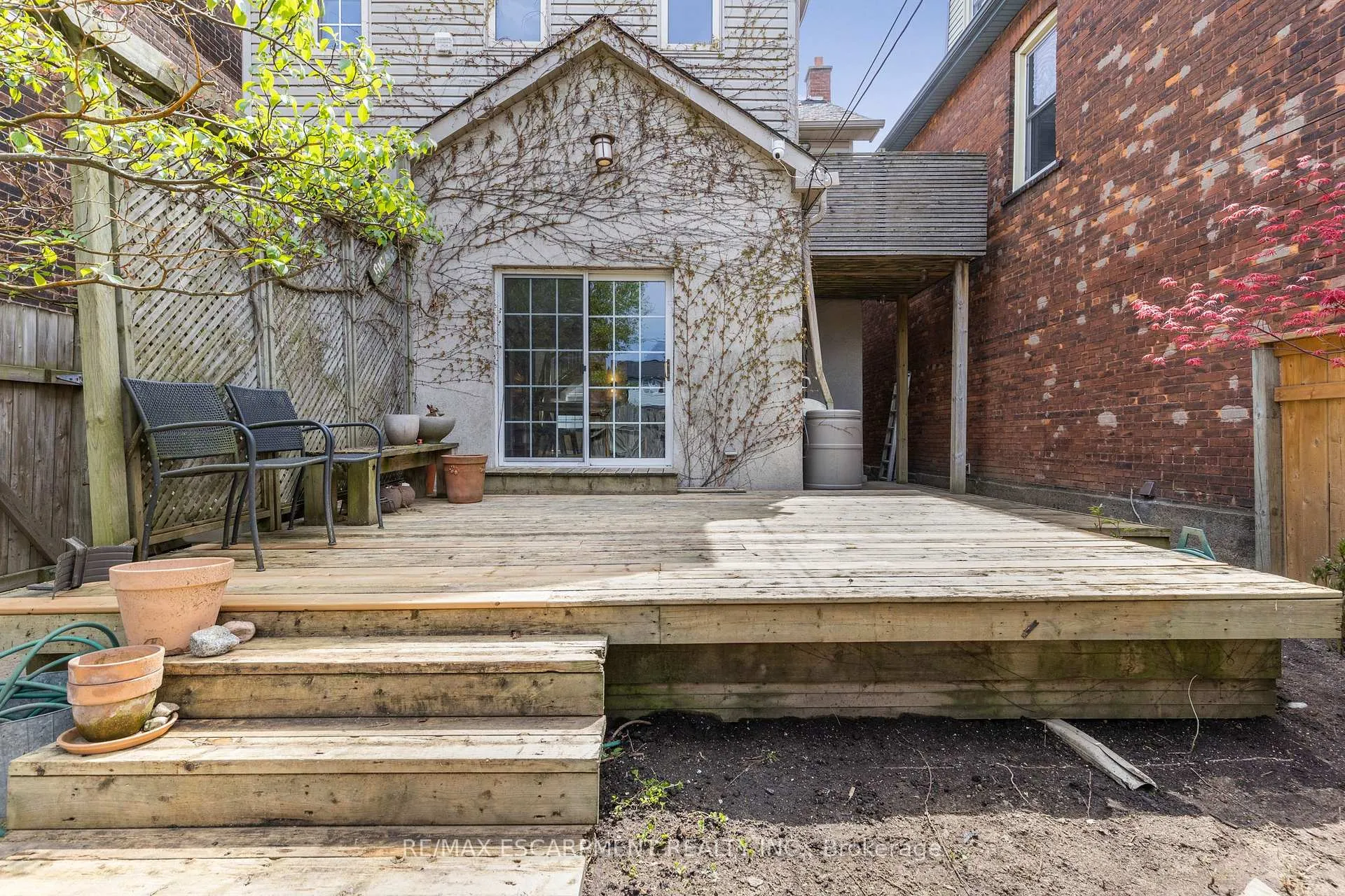 Photo 42 of 20 Tuckett Street, Hamilton, Kirkendall — HOMEH