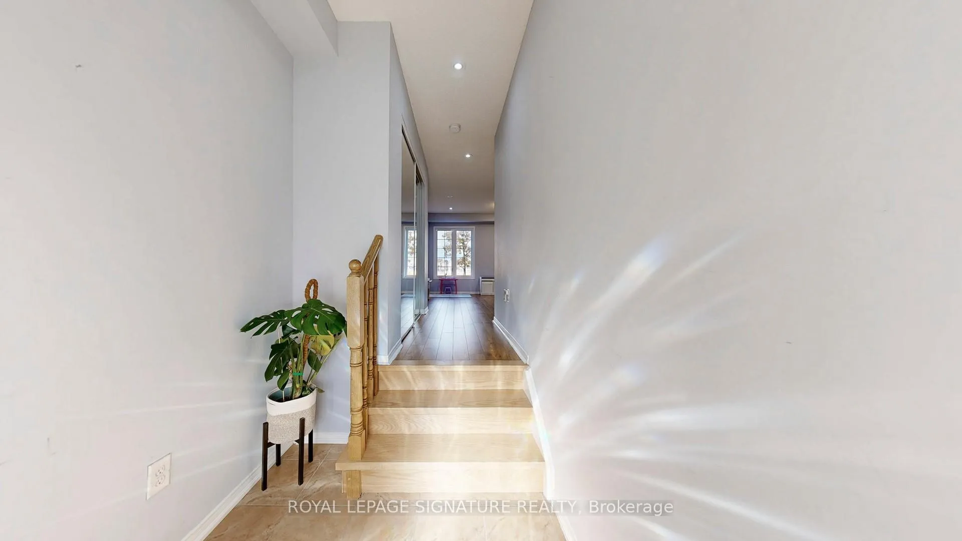 Photo 2 of 459 Rossland Road E, Ajax, Central East — HOMEH