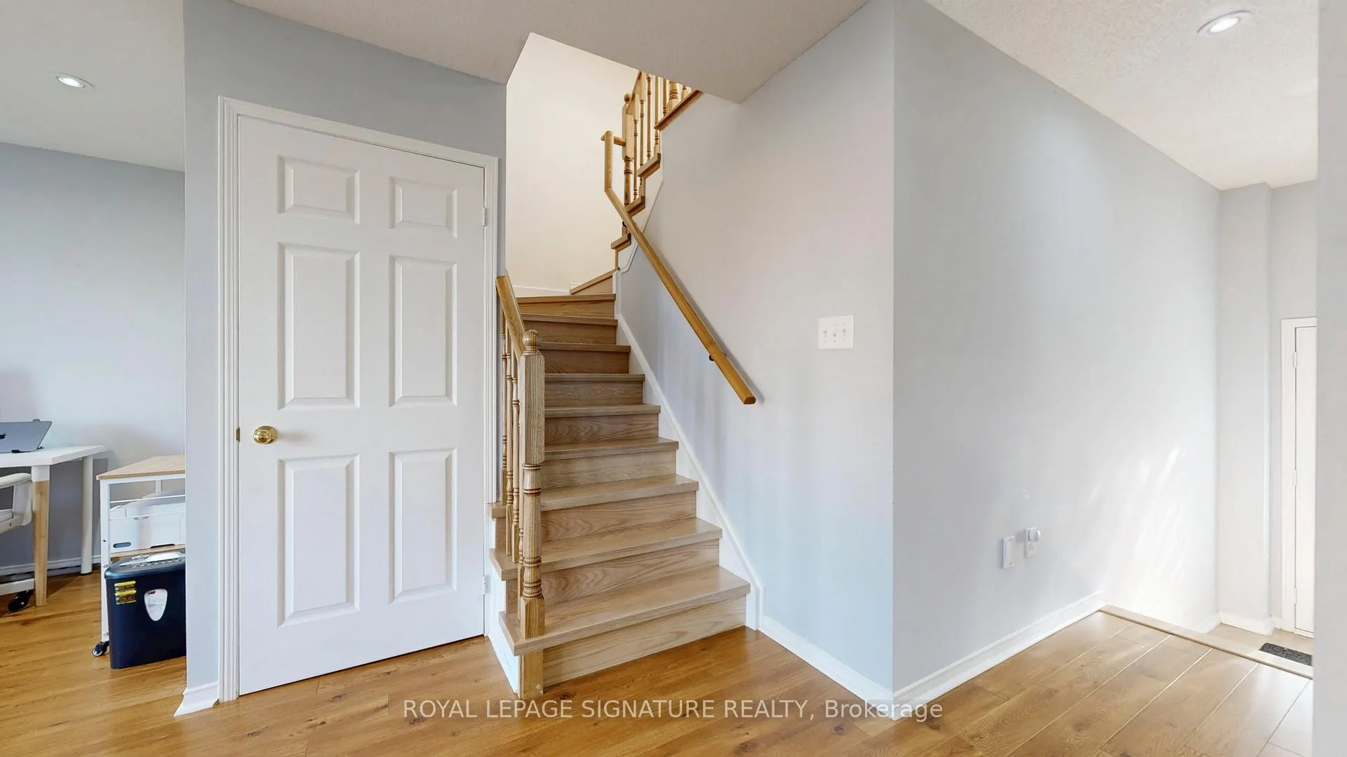 Photo 6 of 459 Rossland Road E, Ajax, Central East — HOMEH