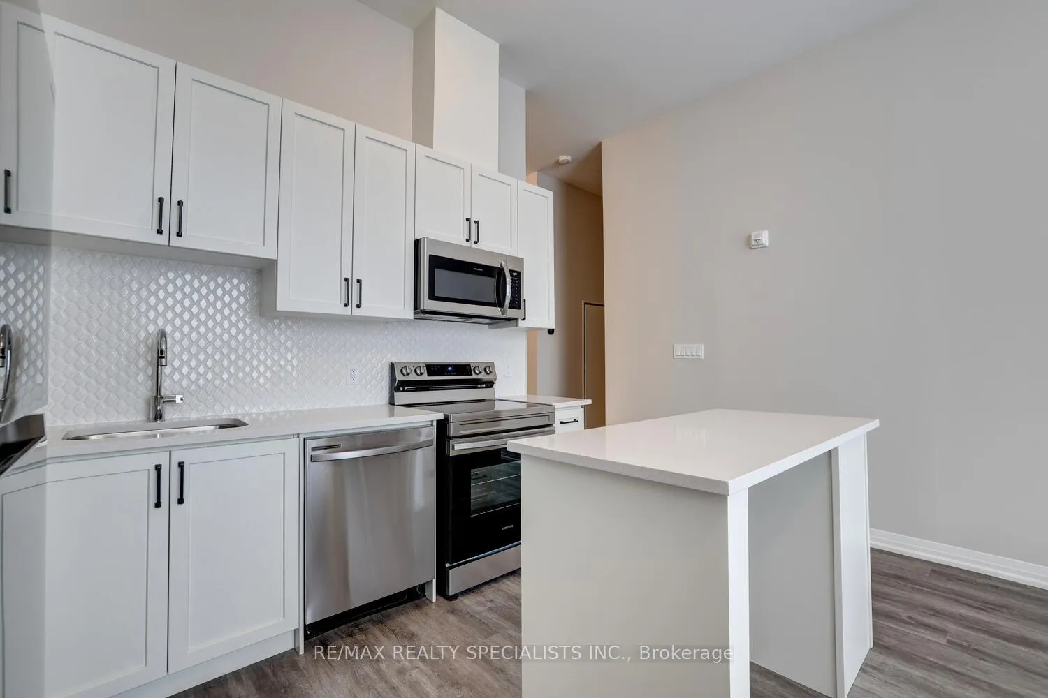 Photo 10 of Unit 101, 3265 Carding Mill Trail, Oakville, Glenorchy — HOMEH
