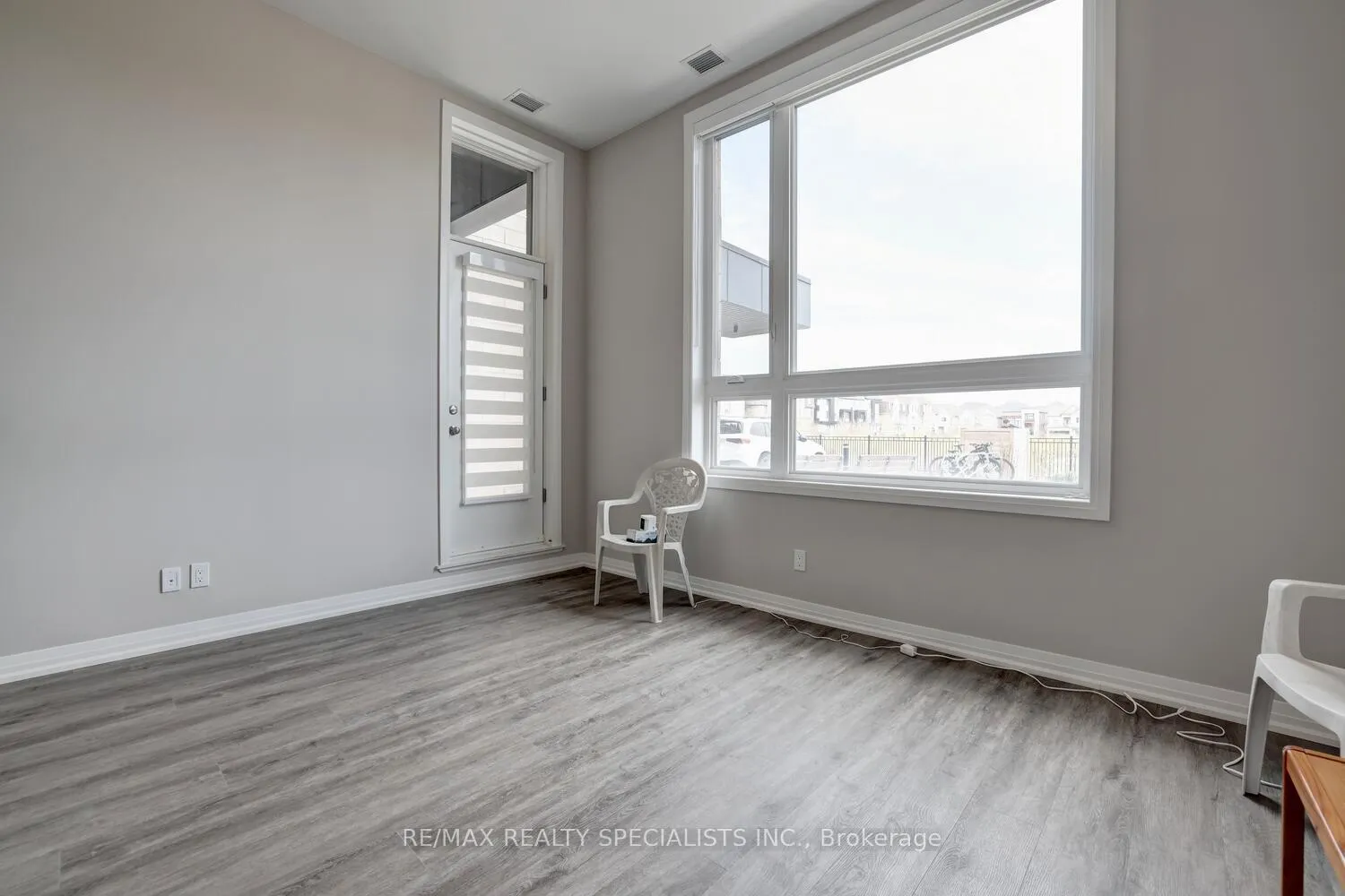 Photo 14 of Unit 101, 3265 Carding Mill Trail, Oakville, Glenorchy — HOMEH
