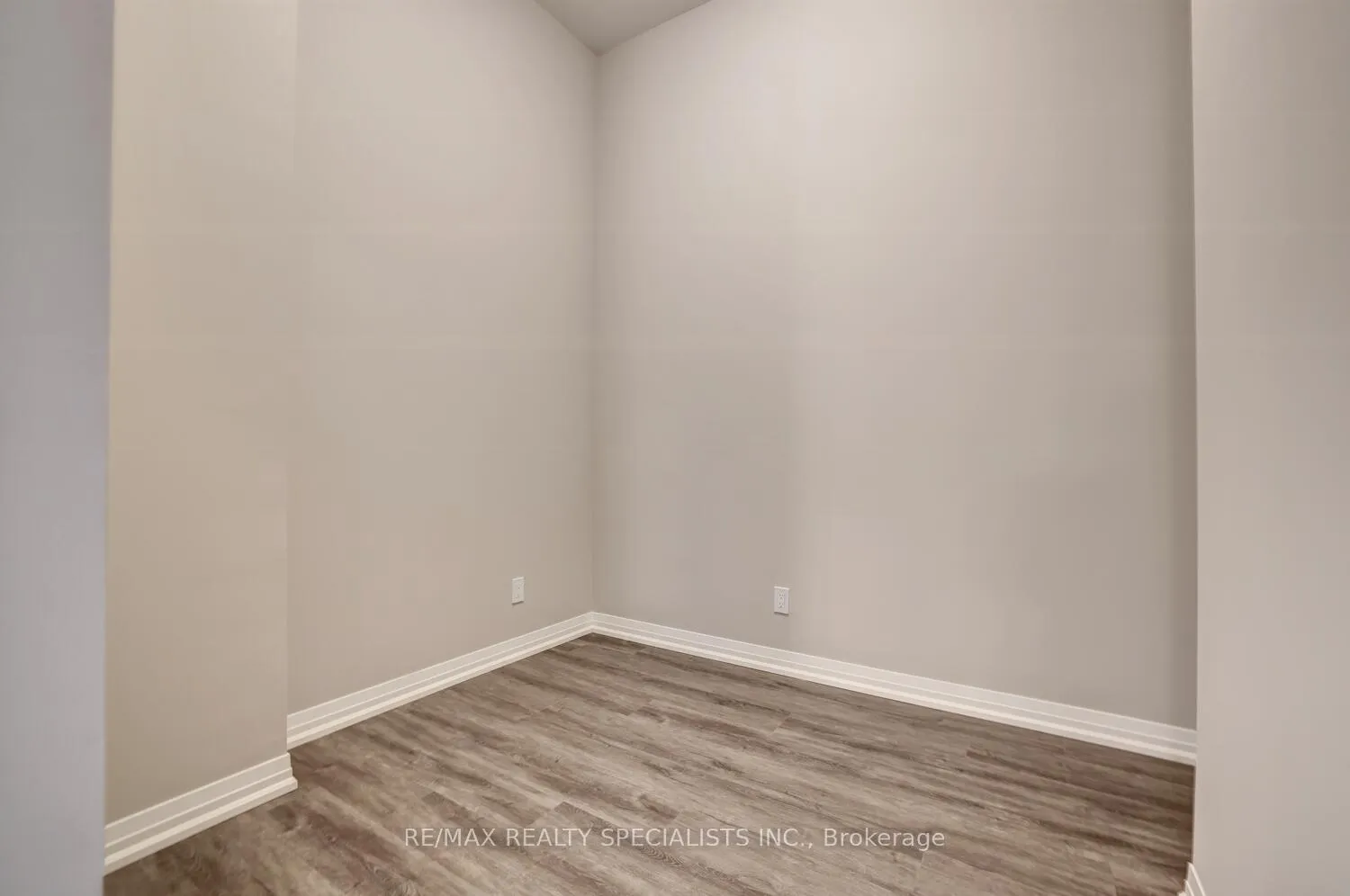 Photo 25 of Unit 101, 3265 Carding Mill Trail, Oakville, Glenorchy — HOMEH