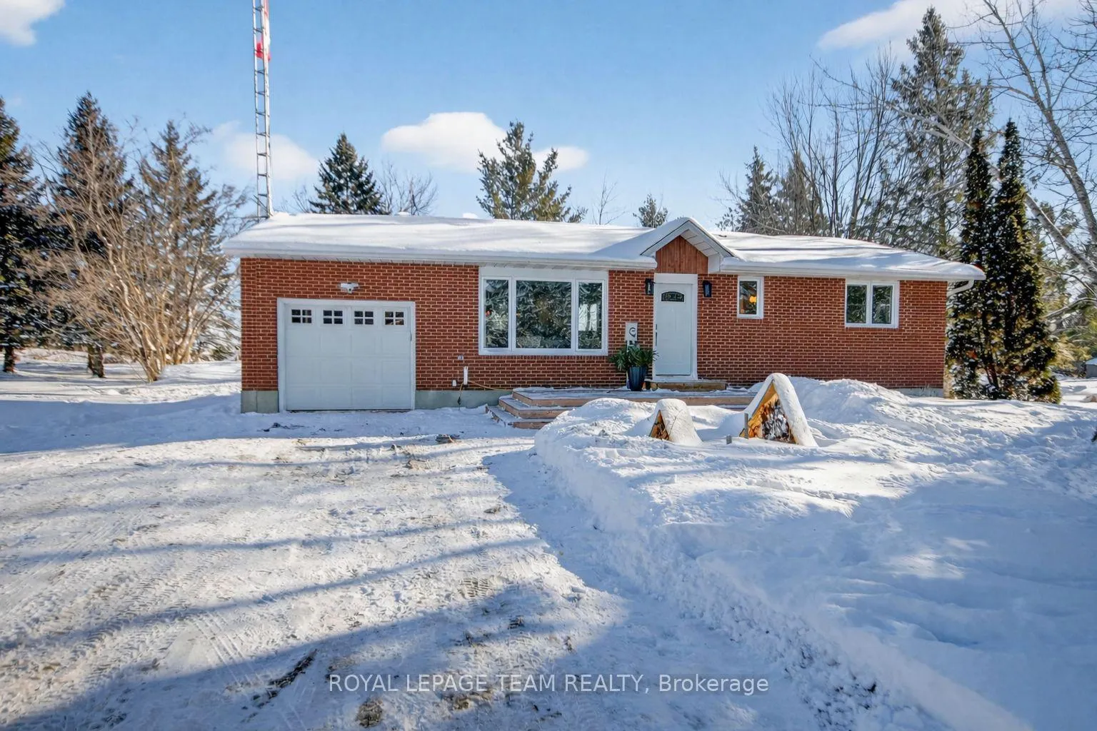 Photo 2 of 2968 Harbison Road, Ottawa, Rideau Twp South To Roger Stevens Drive — HOMEH