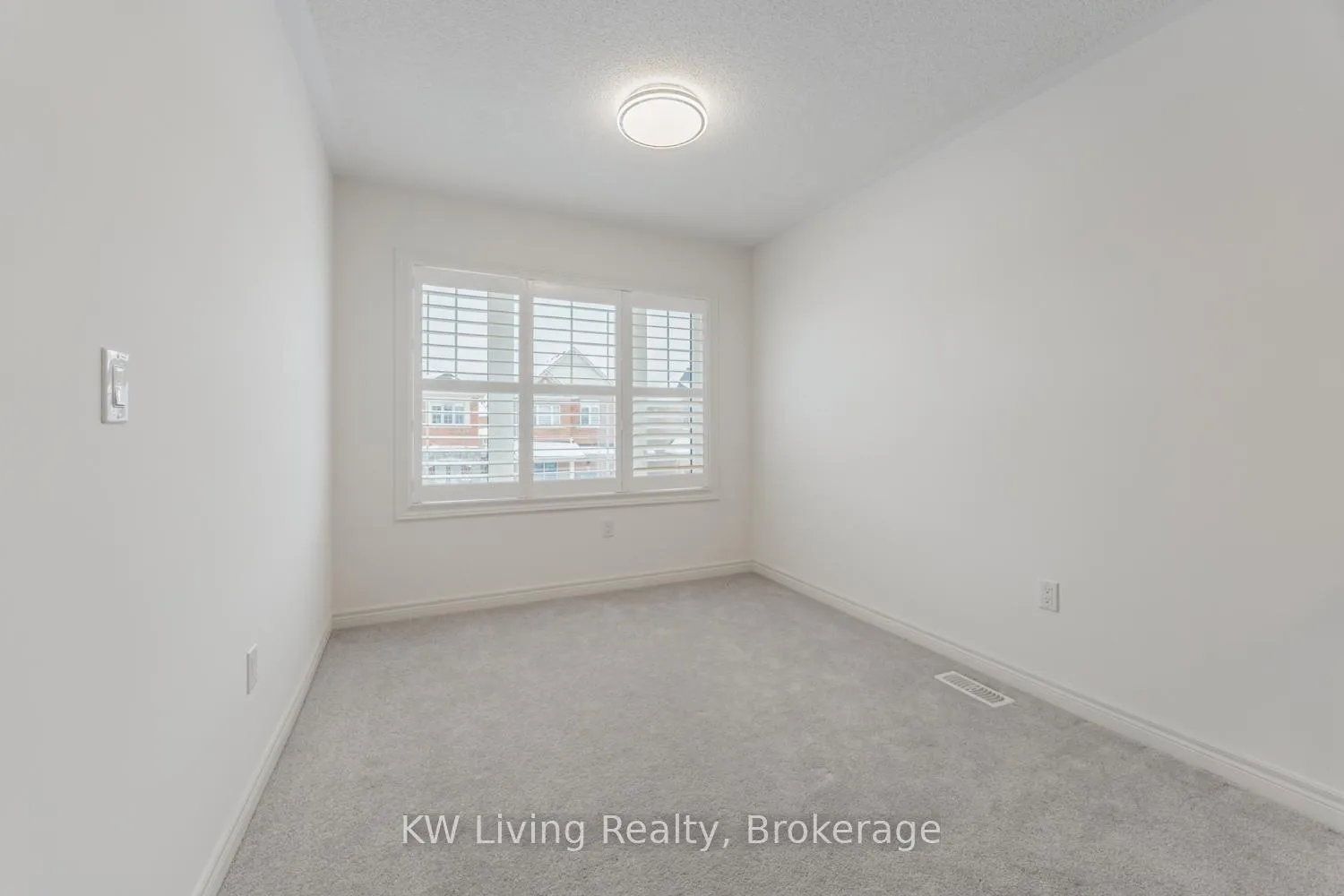Photo 24 of 36 Charterhouse Drive, Whitby, Rolling Acres — HOMEH
