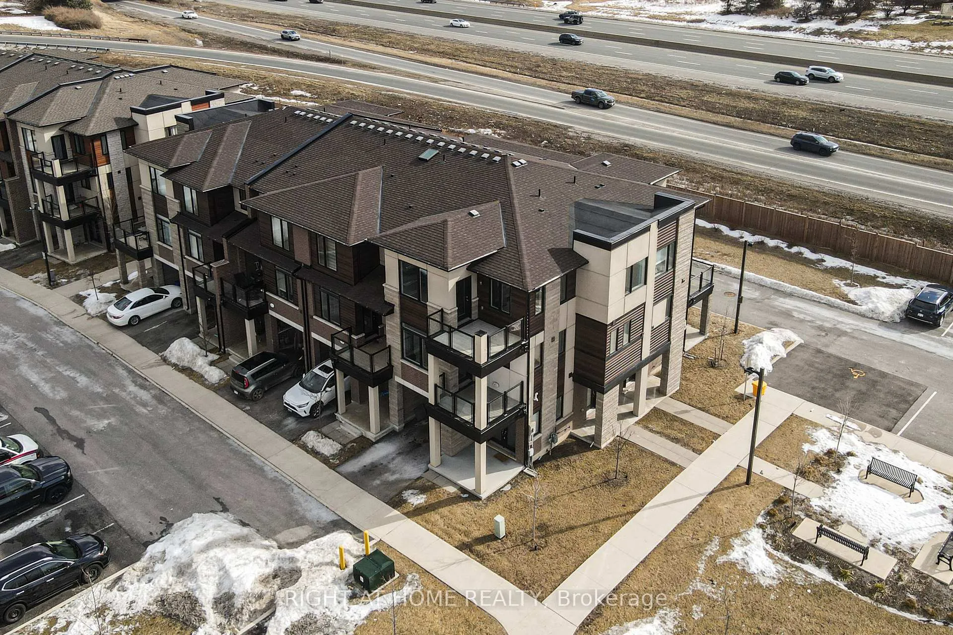 Photo 1 of Unit 102, 590 North Service Road, Hamilton, Lakeshore — HOMEH