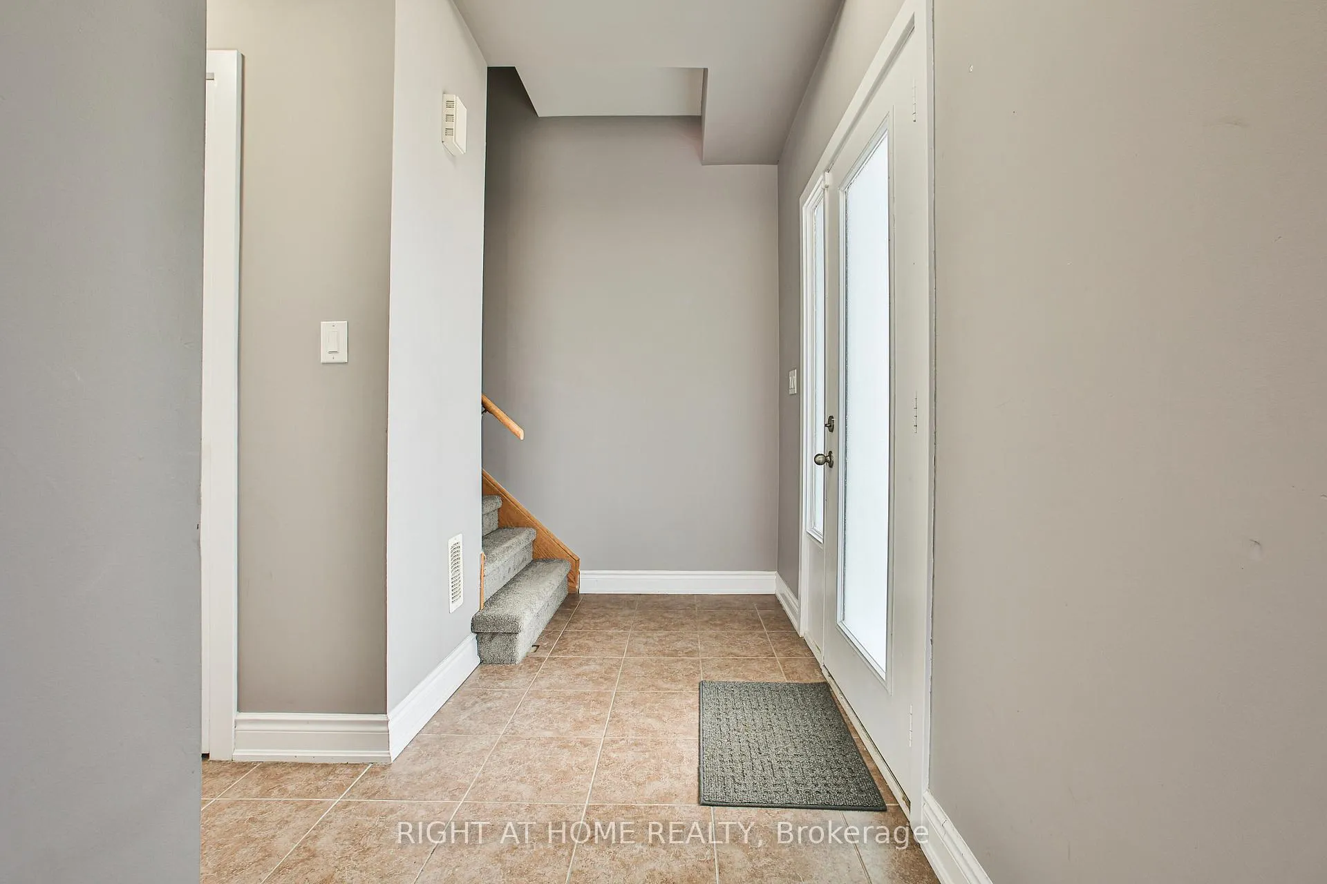 Photo 8 of Unit 102, 590 North Service Road, Hamilton, Lakeshore — HOMEH