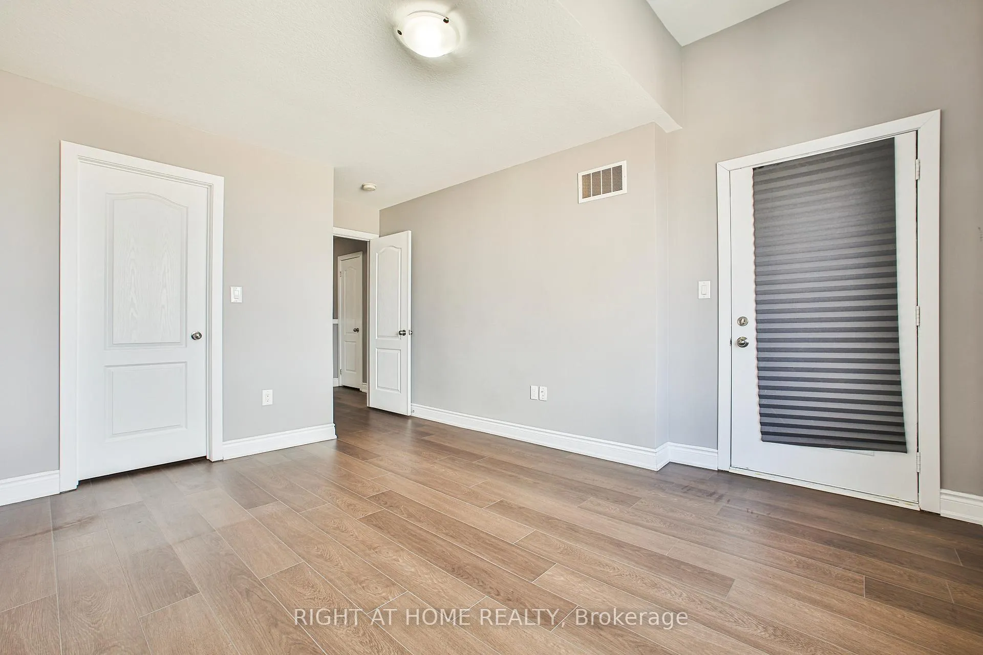 Photo 33 of Unit 102, 590 North Service Road, Hamilton, Lakeshore — HOMEH
