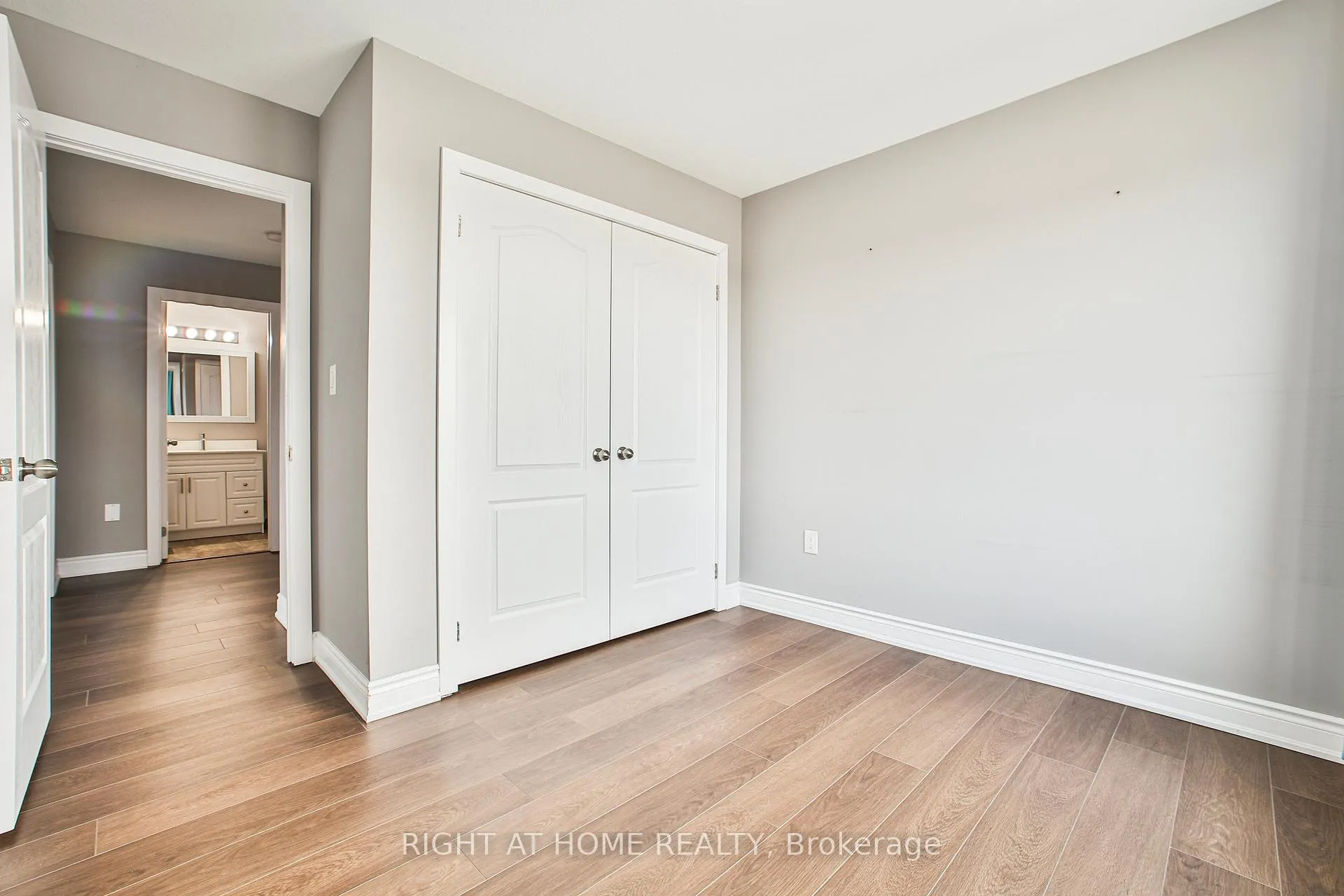 Photo 47 of Unit 102, 590 North Service Road, Hamilton, Lakeshore — HOMEH
